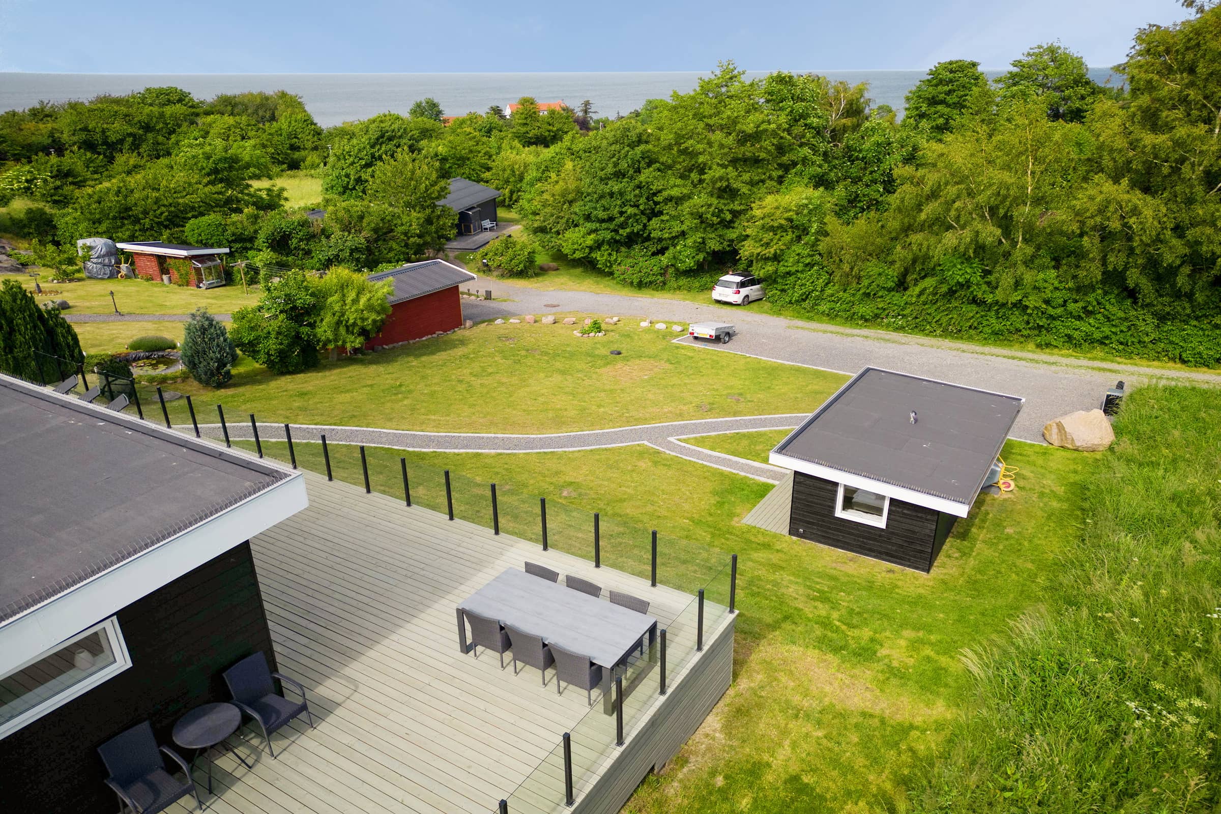 Moderne sommerhus på eventyrlige Bornholm billede 3