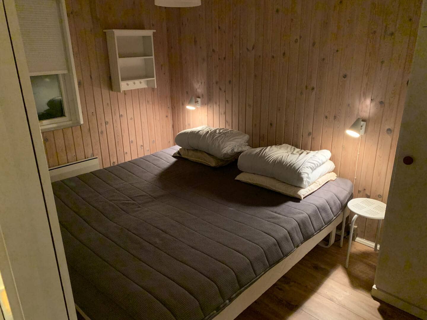 Roligt beliggende sommerhus tæt ved vandet billede 4