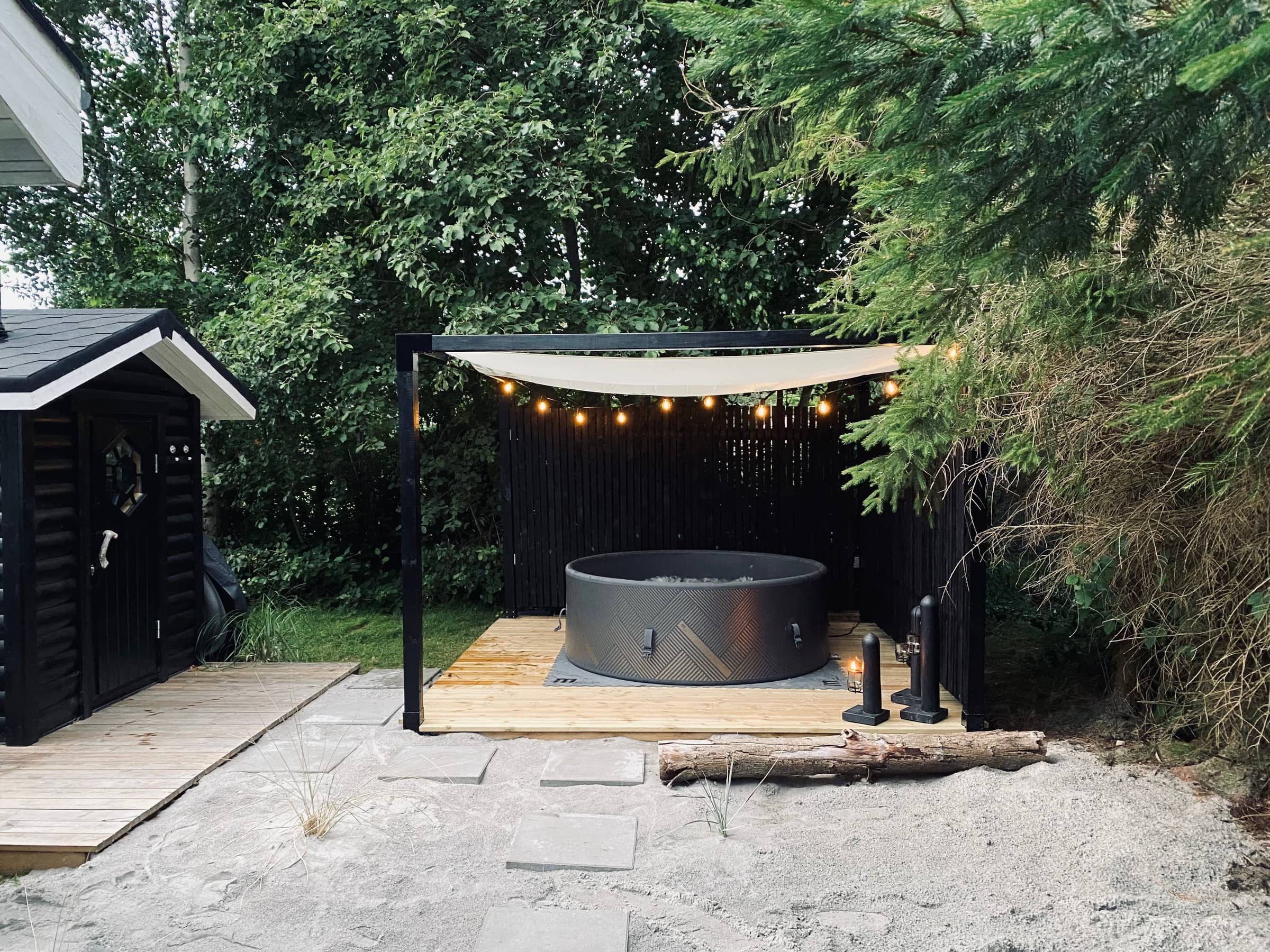 Autentisk sommerhus med sauna tæt på strand billede 4