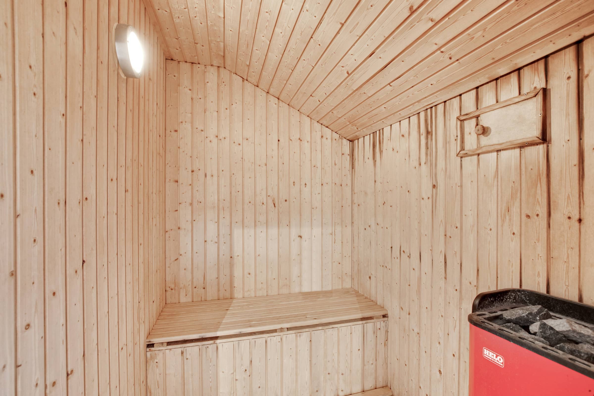 Indbydende poolhus  billede 5