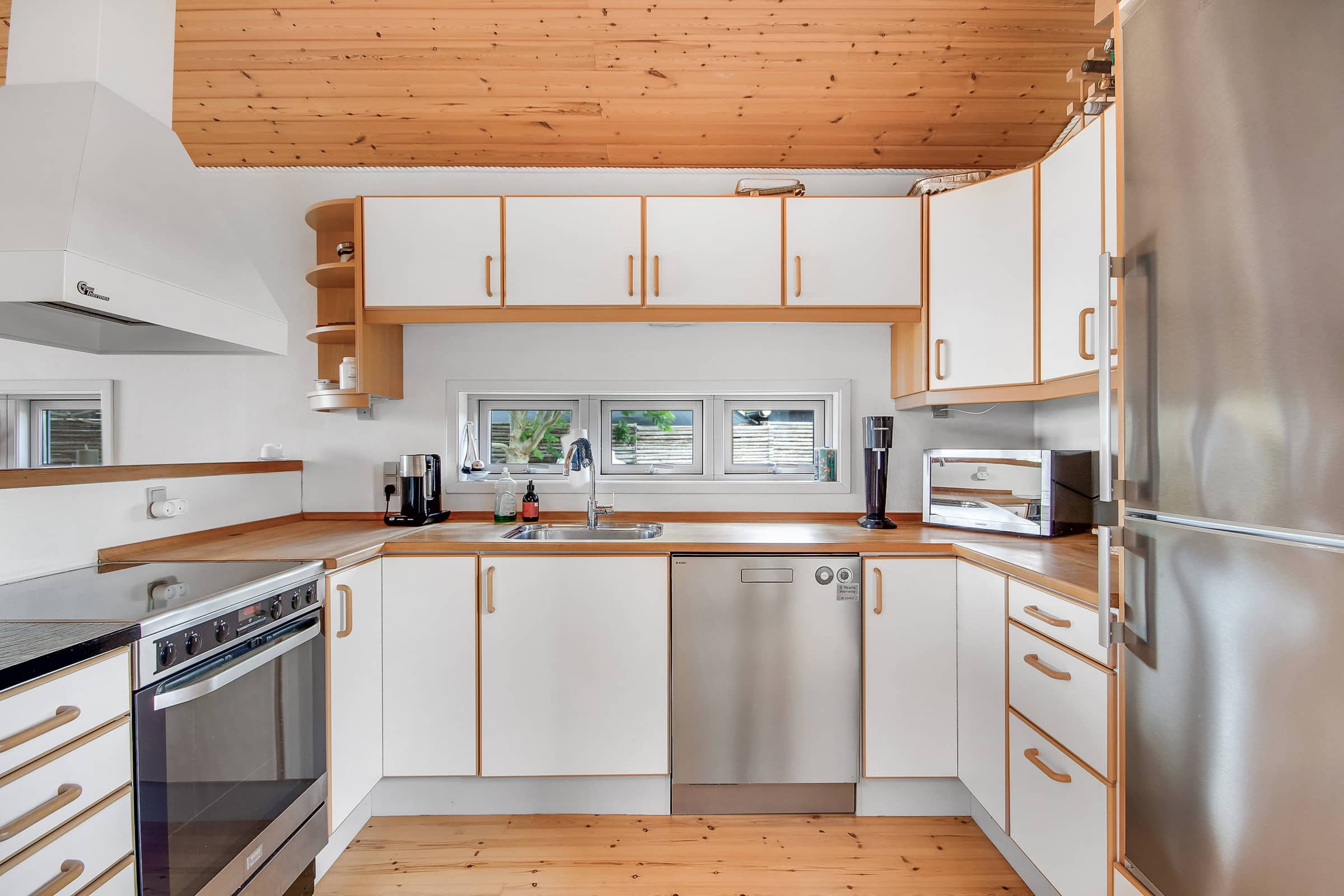 Sommerhus ved sandstrand med panoramaudsigt billede 5