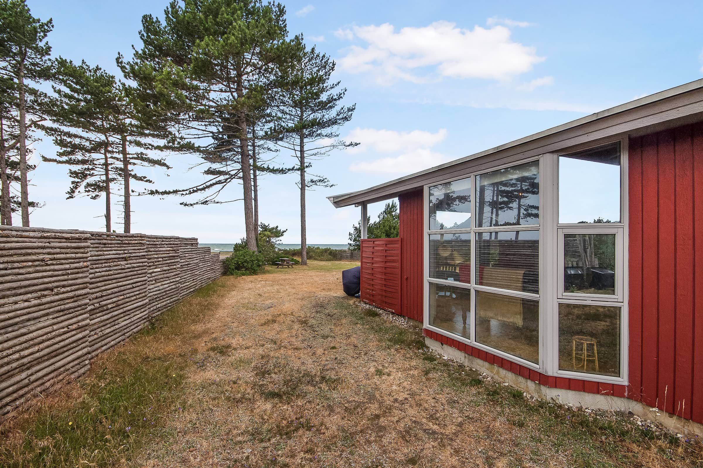 Sommerhus ved sandstrand med panoramaudsigt billede 2
