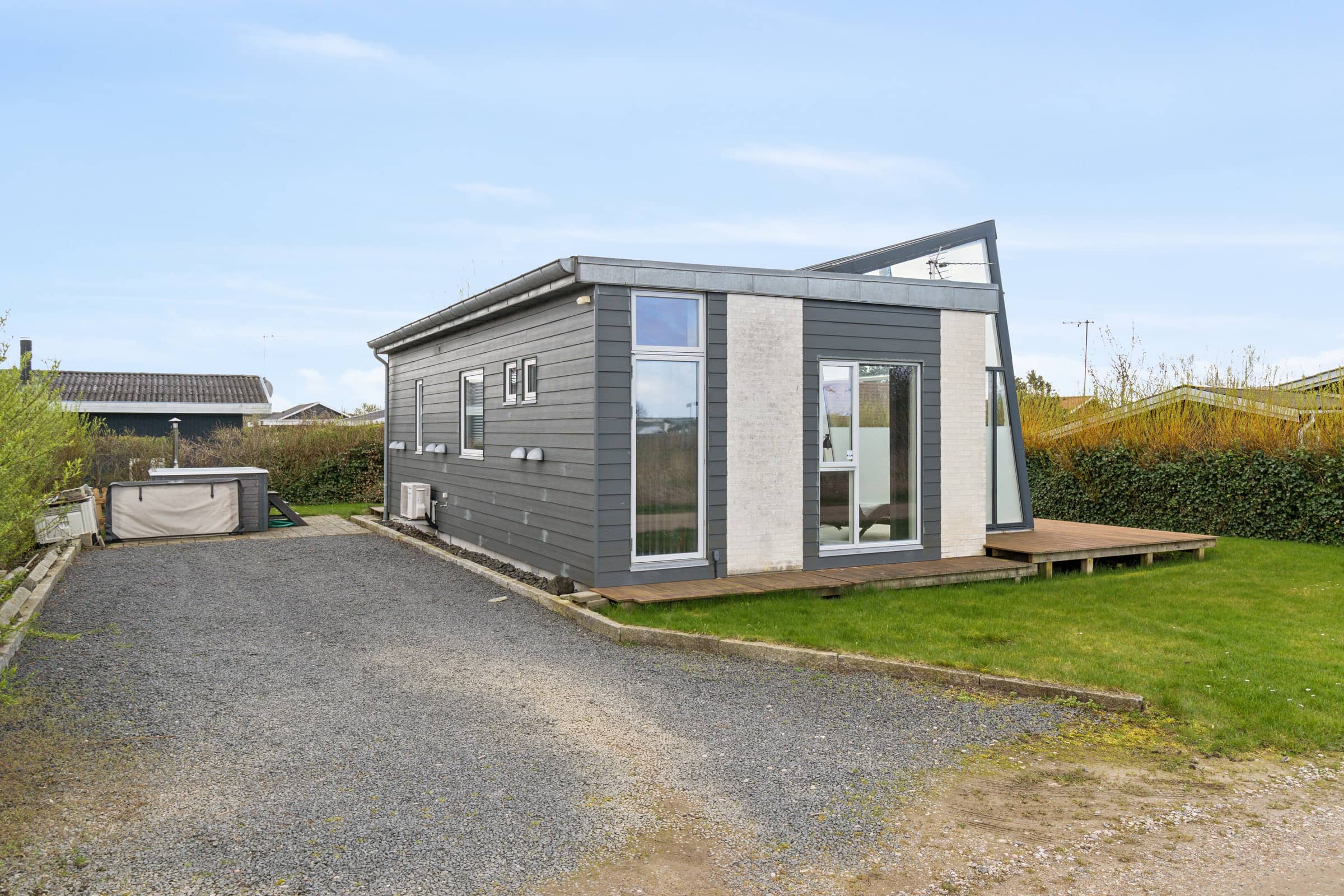 Moderne sommerhus med fantastisk lysindfald billede 4