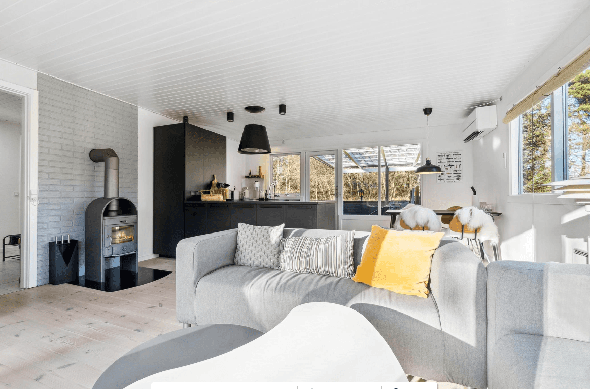 Nyd Ægte Bornholmer-stemning i dejligt Sommerhus billede 2