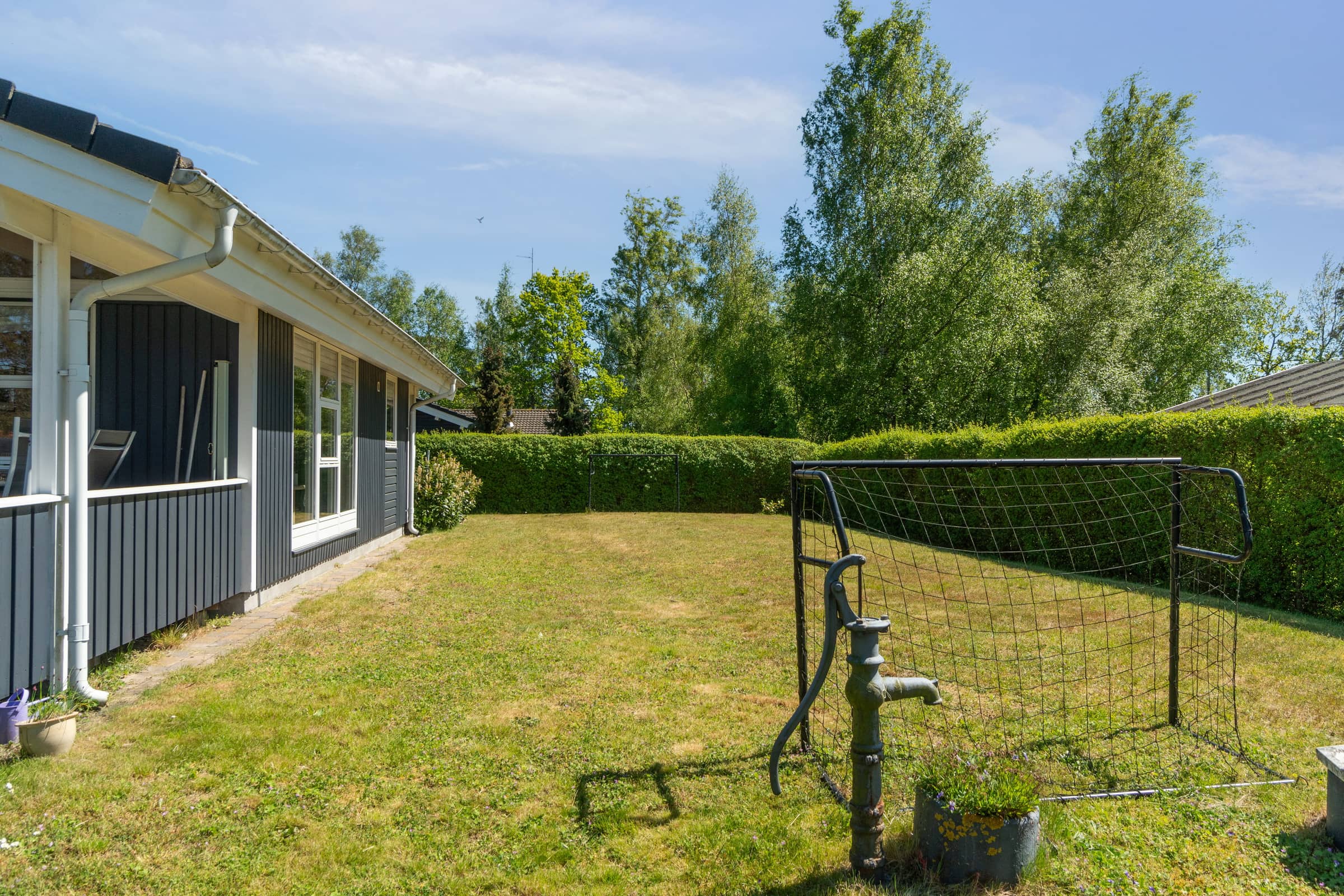 Hyggeligt sommerhus tæt på Marielyst strand  billede 3