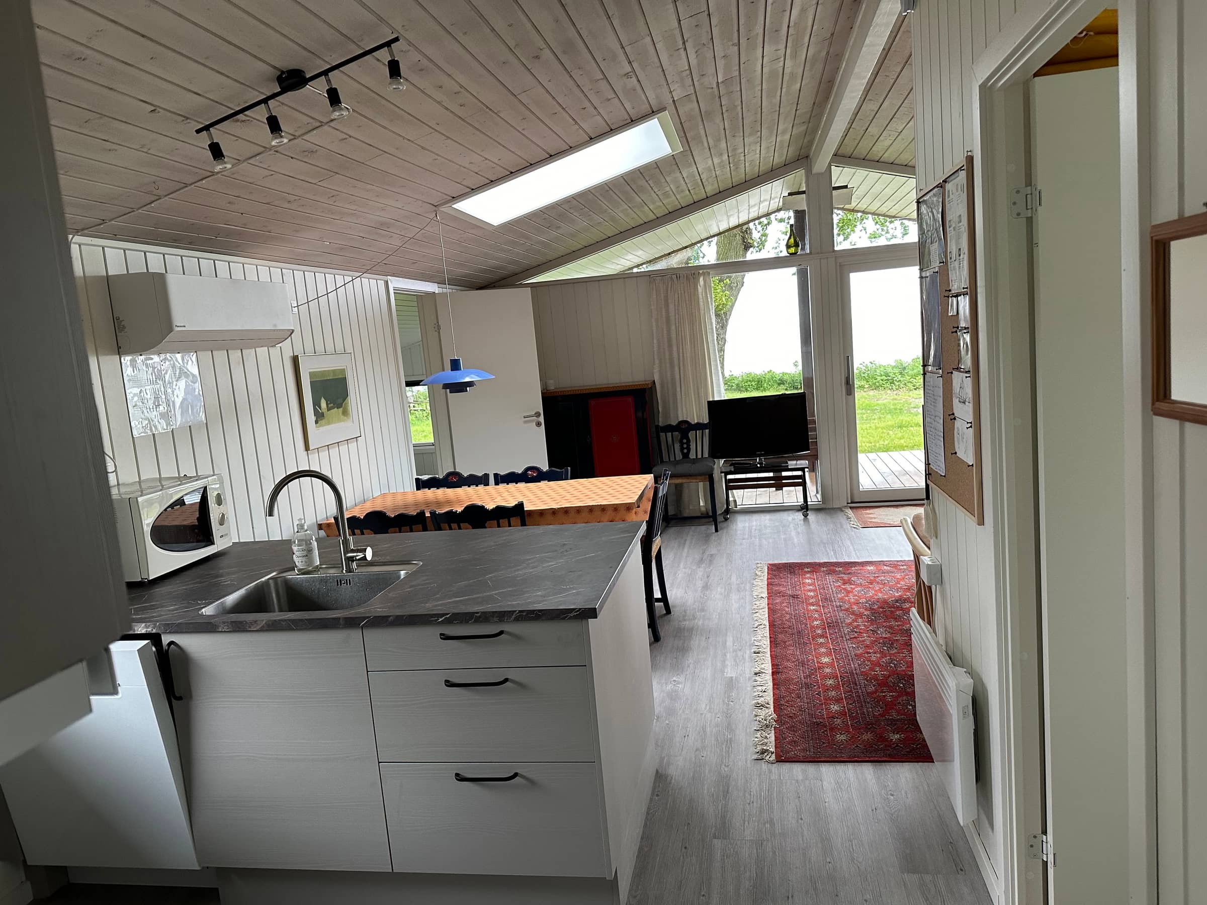 Skønt sommerhus i 1. række til fin strand billede 5
