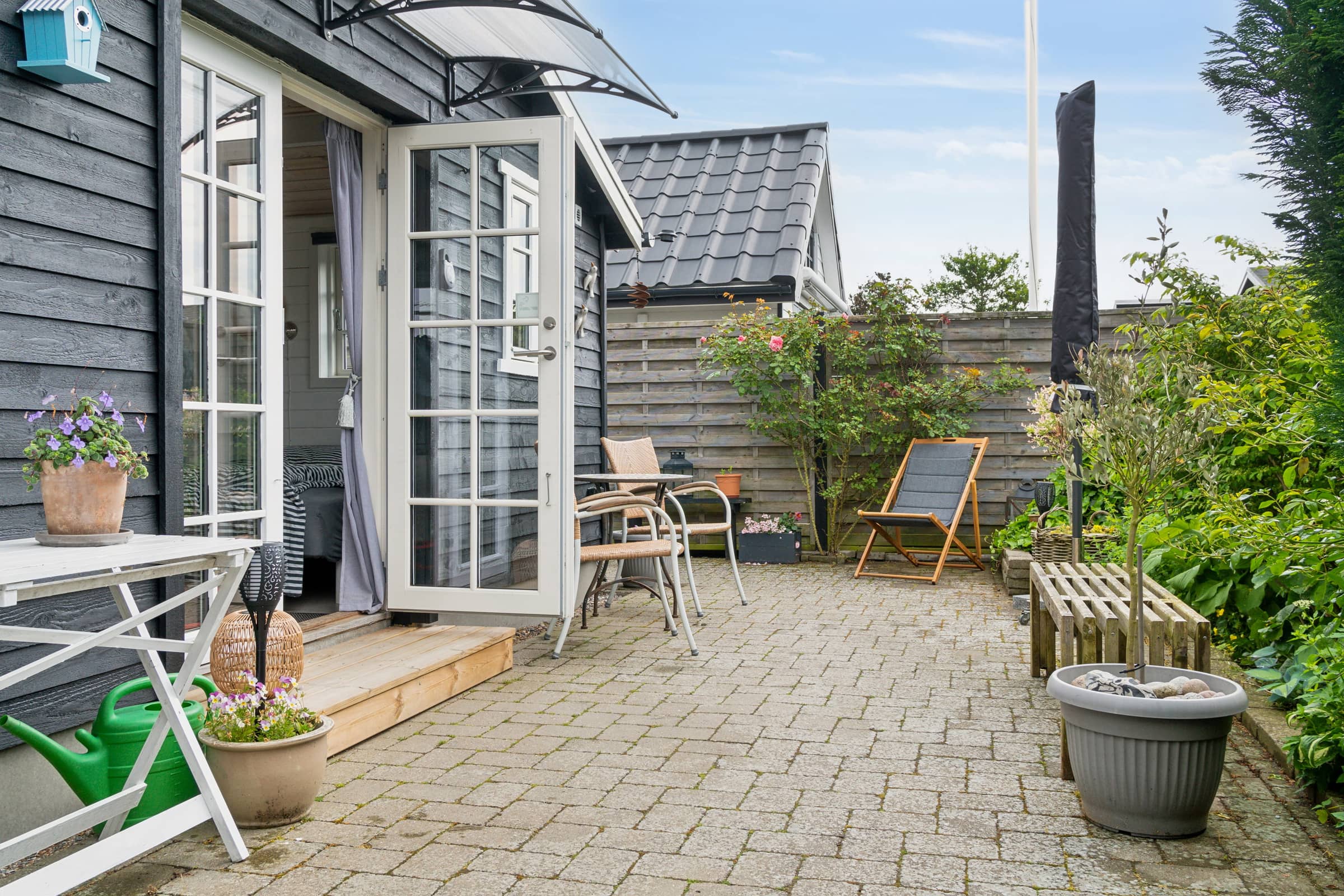Sommerhus tæt på strand og flere restaurationer. billede 3