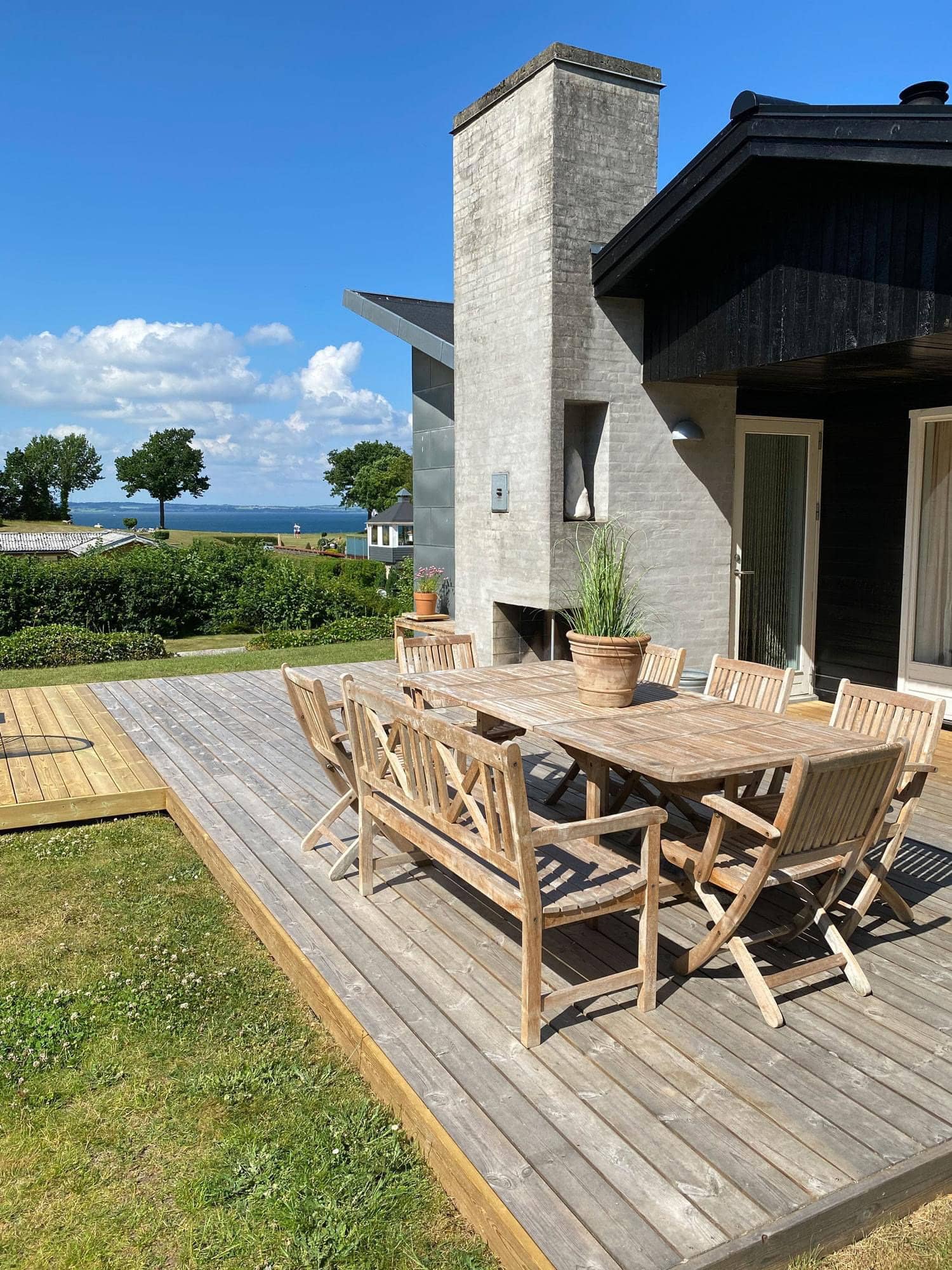 Dejligt sommerhus med fantastisk udsigt billede 2