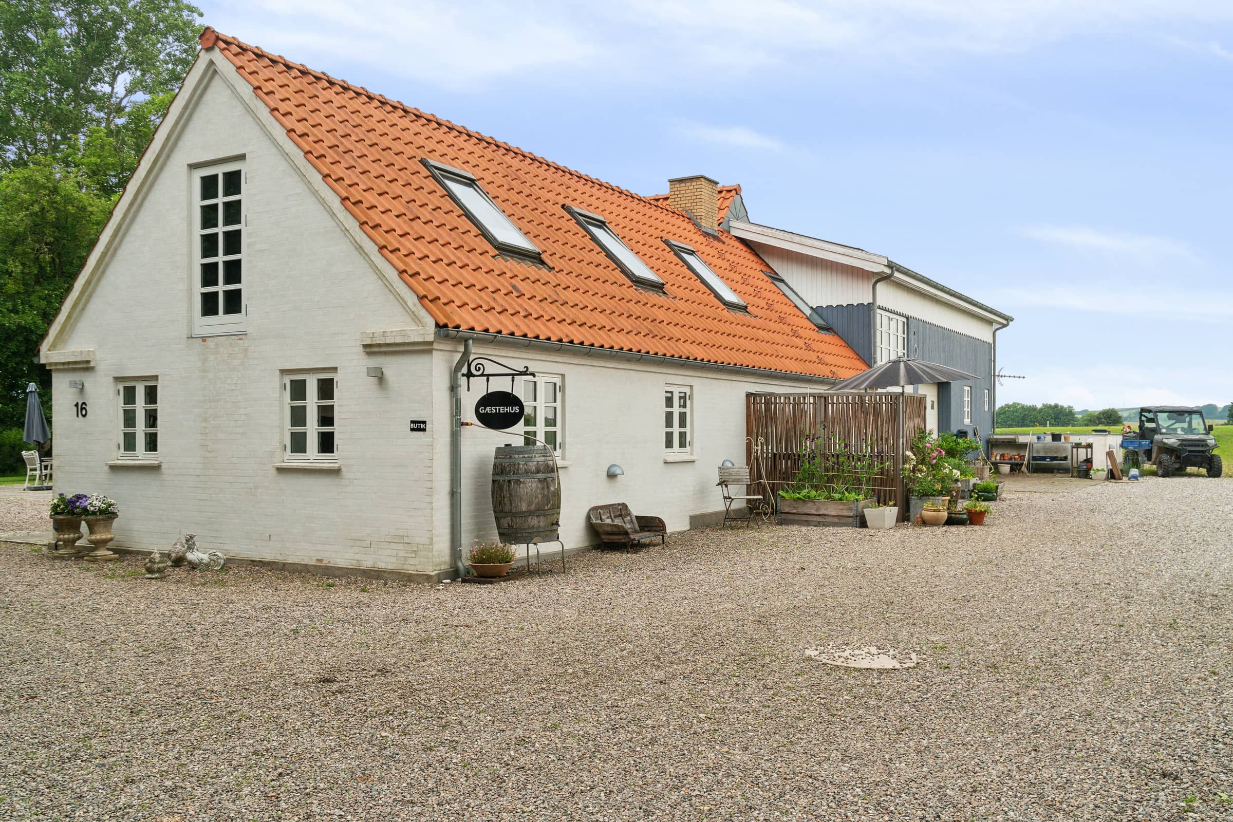 Landlig idyl og smukt landskab billede 2