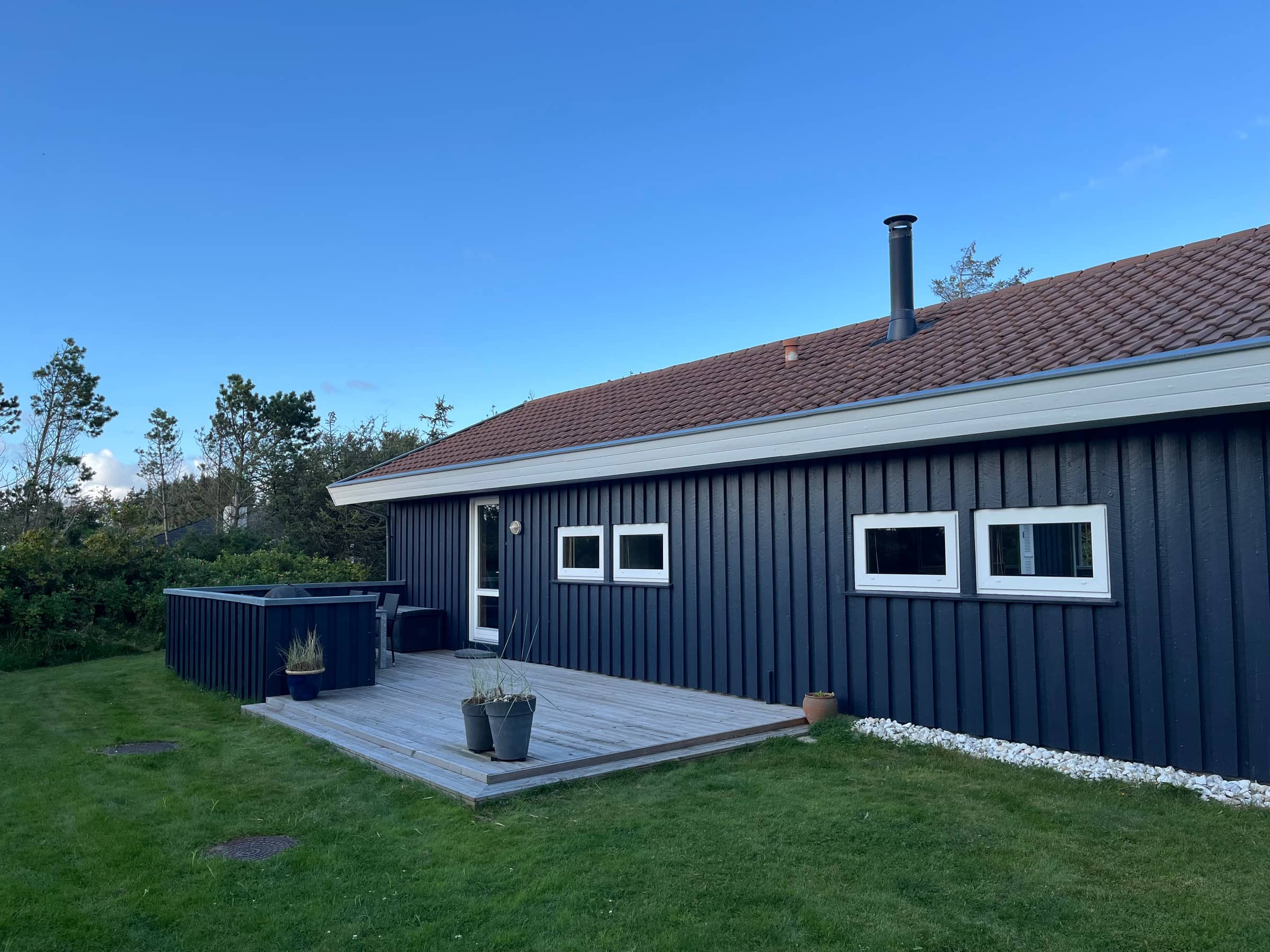 Dejligt  sommerhus tæt på stranden billede 4