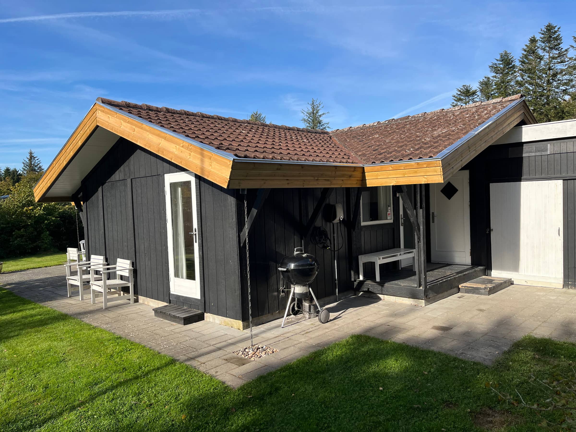Hyggeligt feriehus med plads til afslapning billede 3