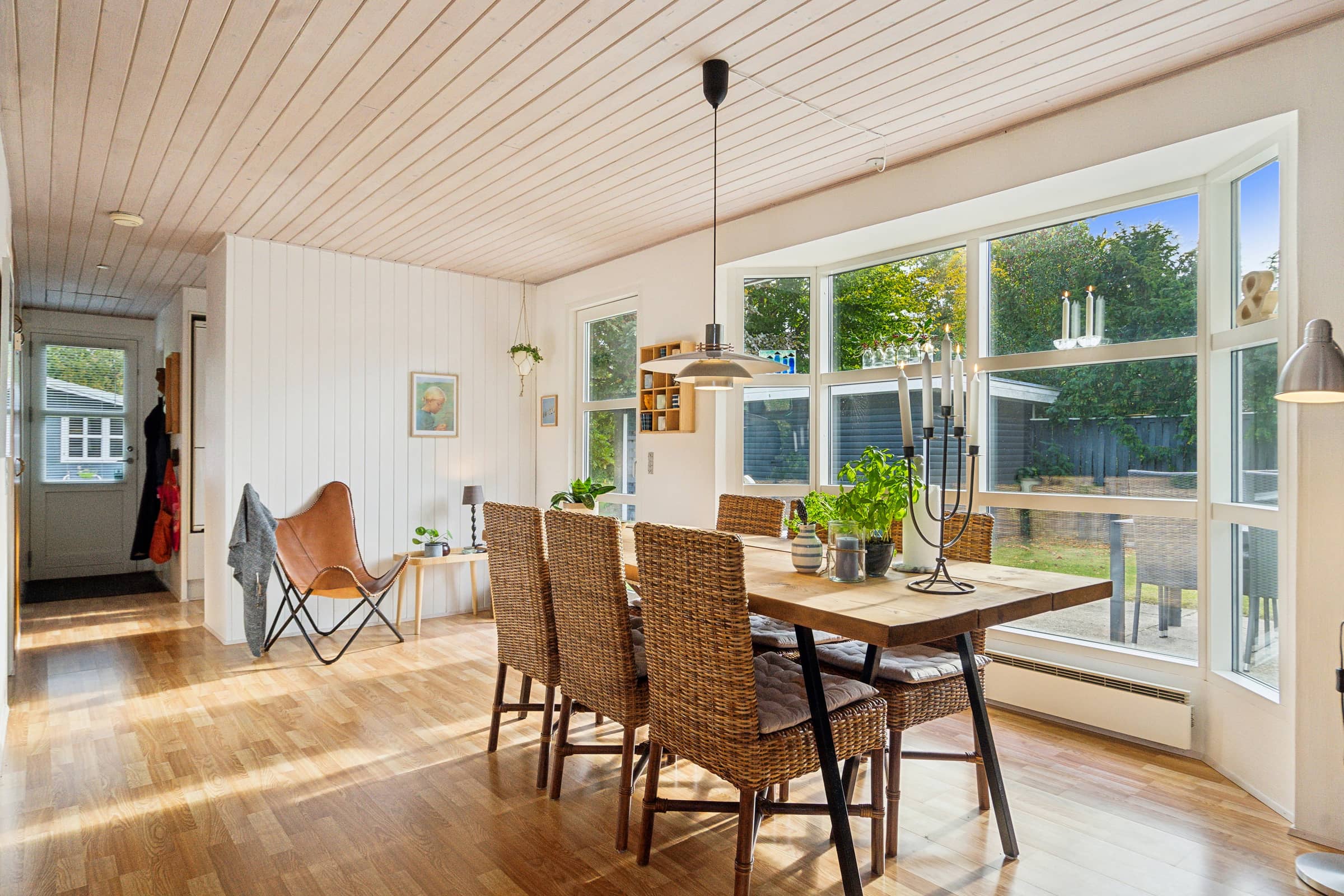 Hyggeligt sommerhus tæt på stranden billede 3