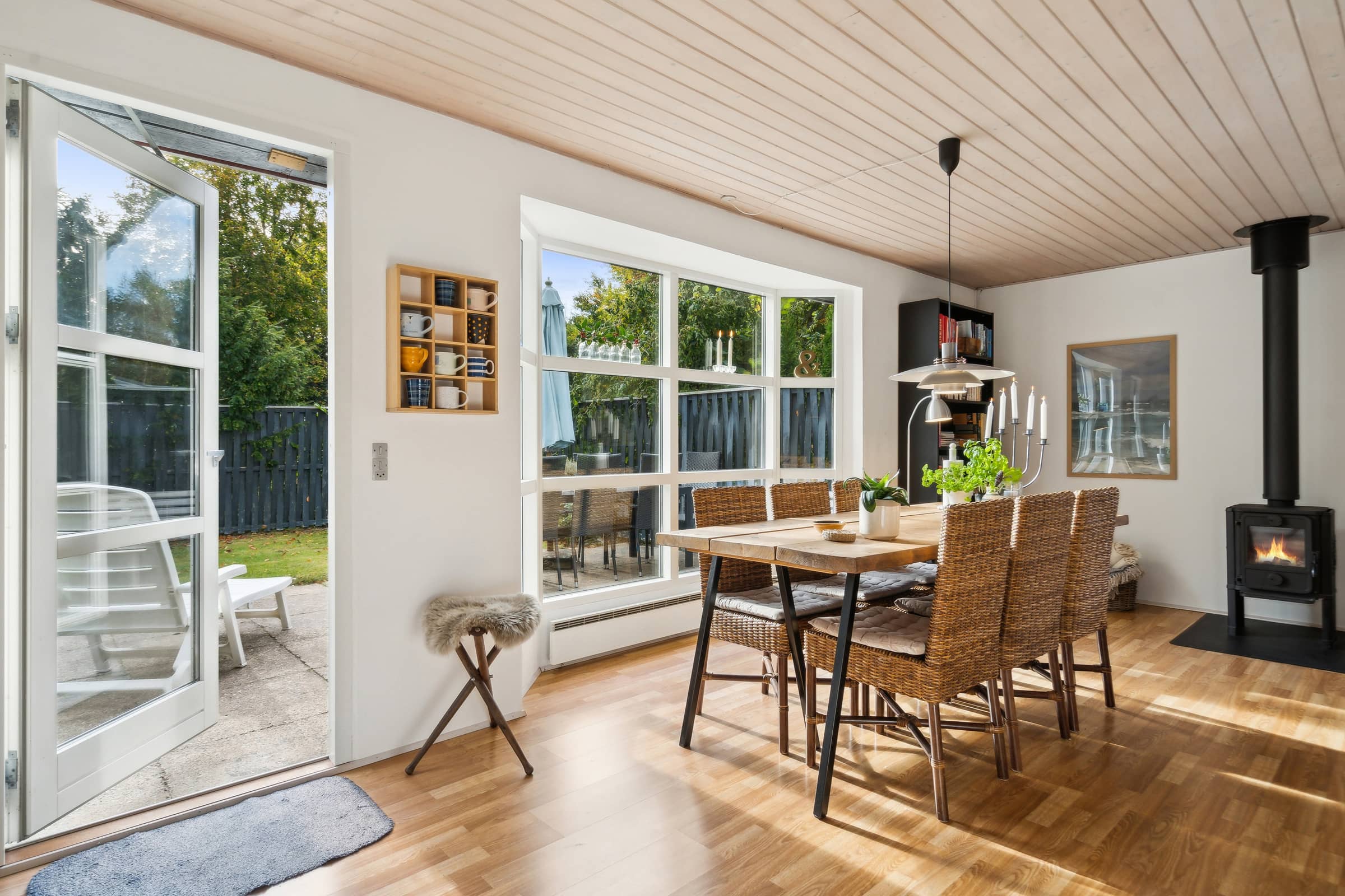Hyggeligt sommerhus tæt på stranden billede 2