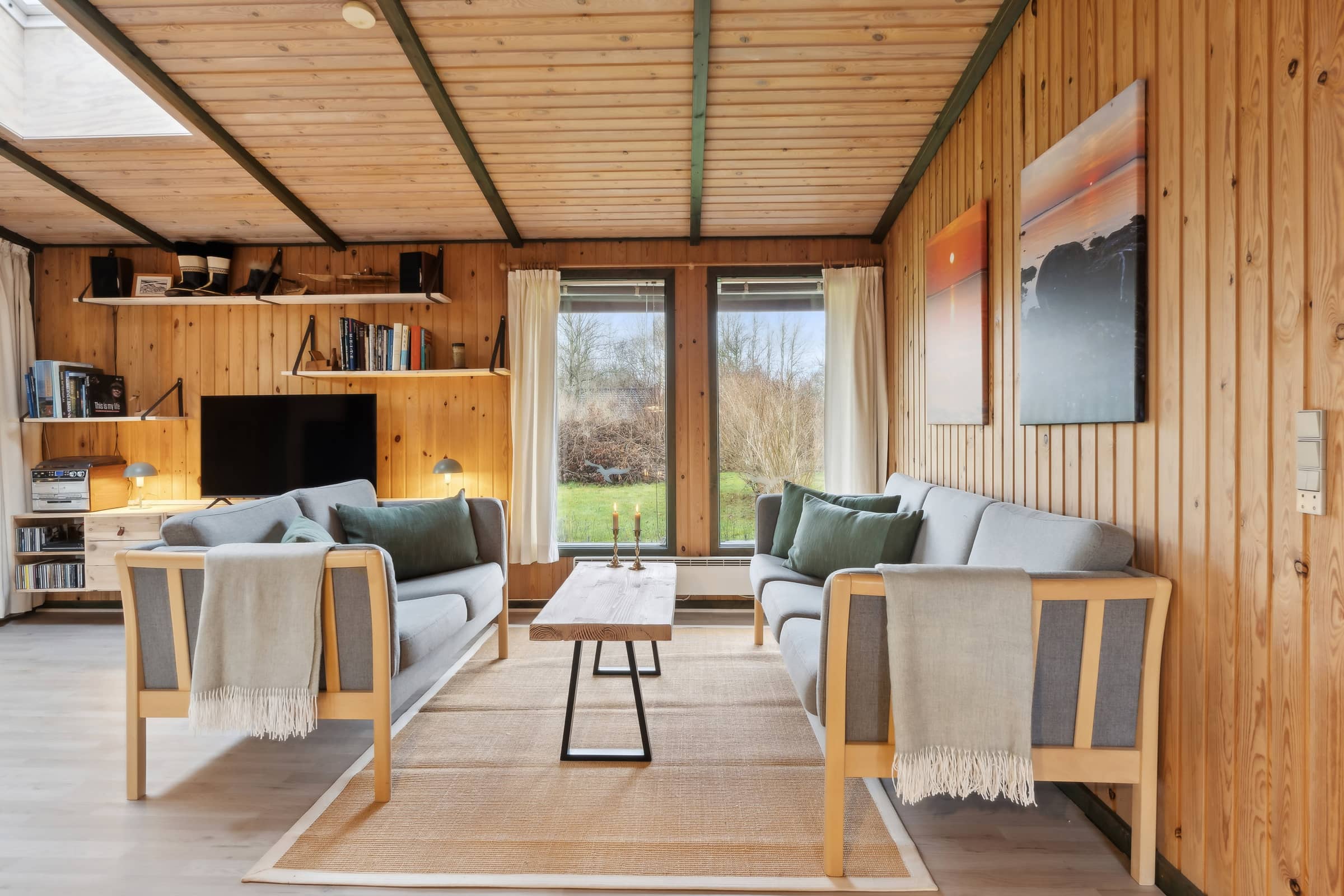 Hyggeligt sommerhus i Trend billede 5