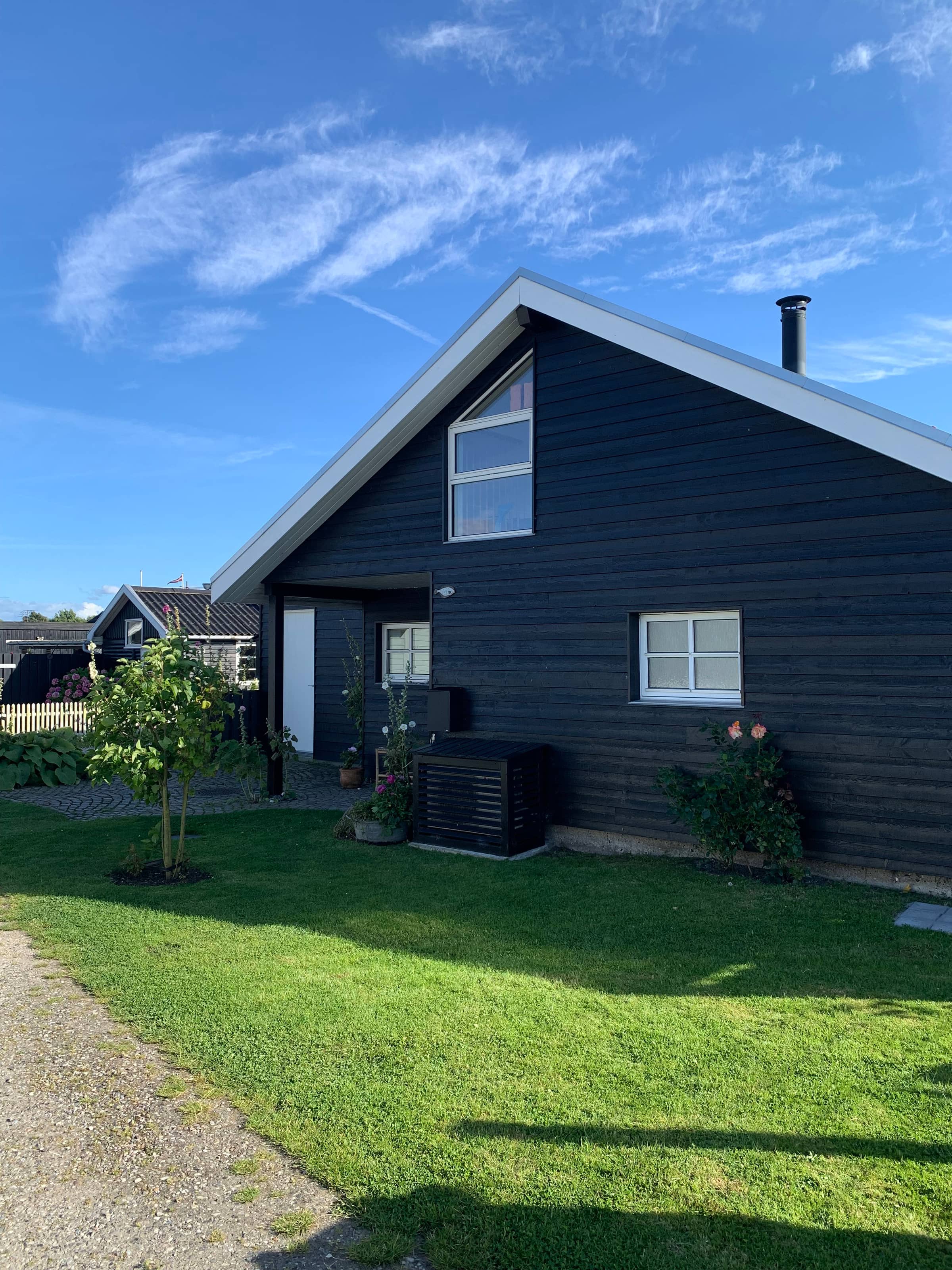 Hyggeligt sommerhus ved Hasmark Strand billede 2