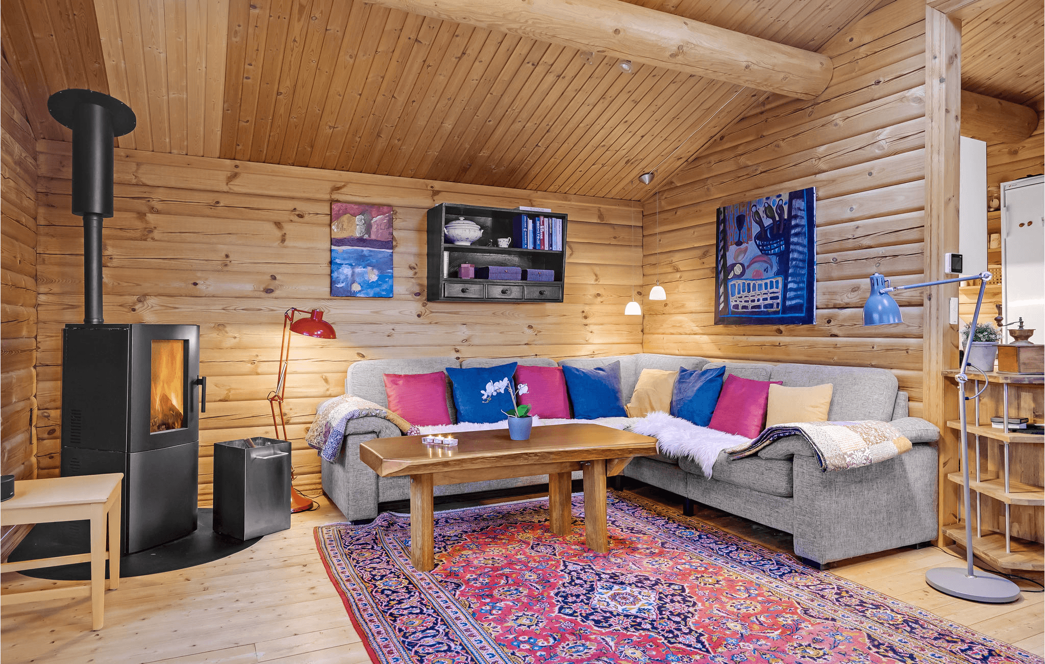 Hyggeligt bjælkehus med panoramaudsigt billede 5