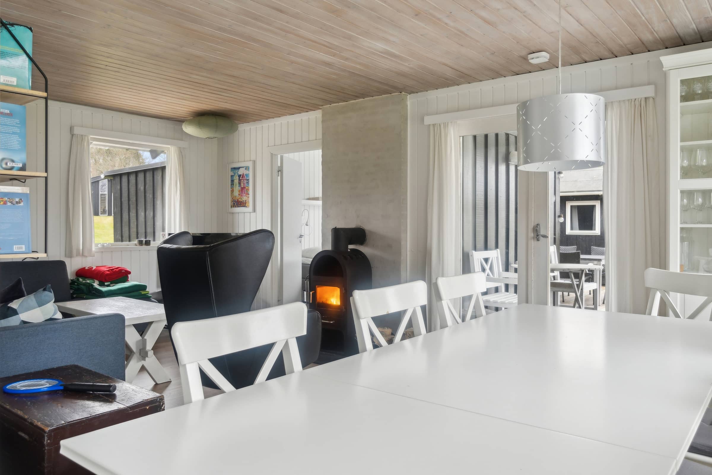 Sommerhus, rolige omgivelser, stort terrassemiljø billede 5