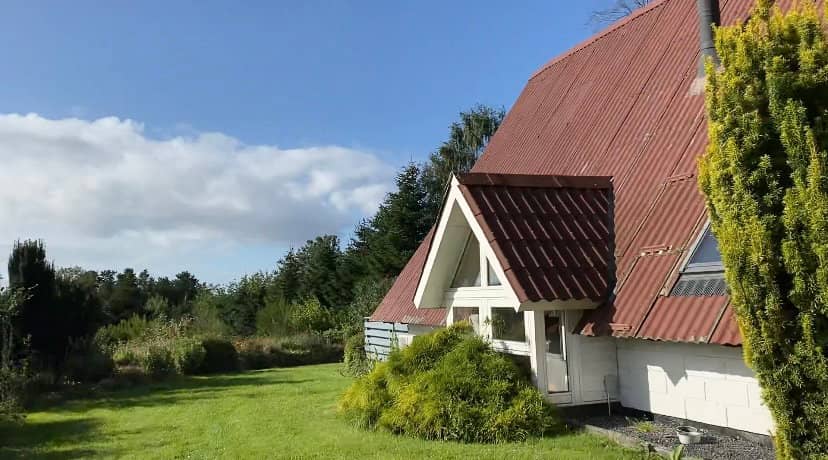 Fredeligt, nyrenoveret sommerhus ved fjorden billede 4