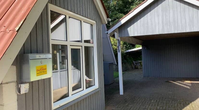 Fredeligt, nyrenoveret sommerhus ved fjorden billede 3