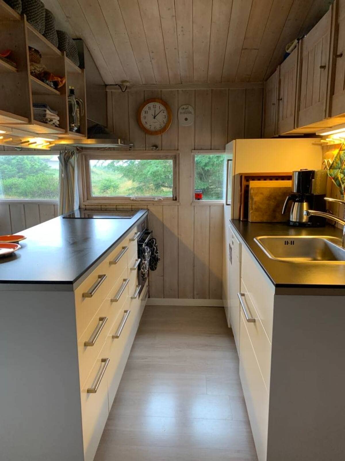 Sommerhus tæt på strand og Fårup Sommerland billede 4