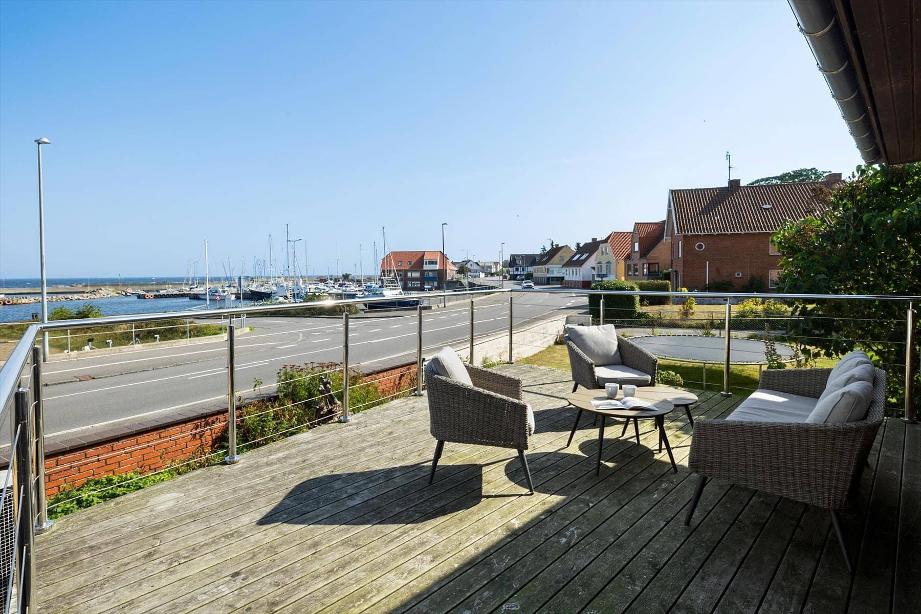 Familievenligt sommerhus med udsigt til Østersøen billede 4