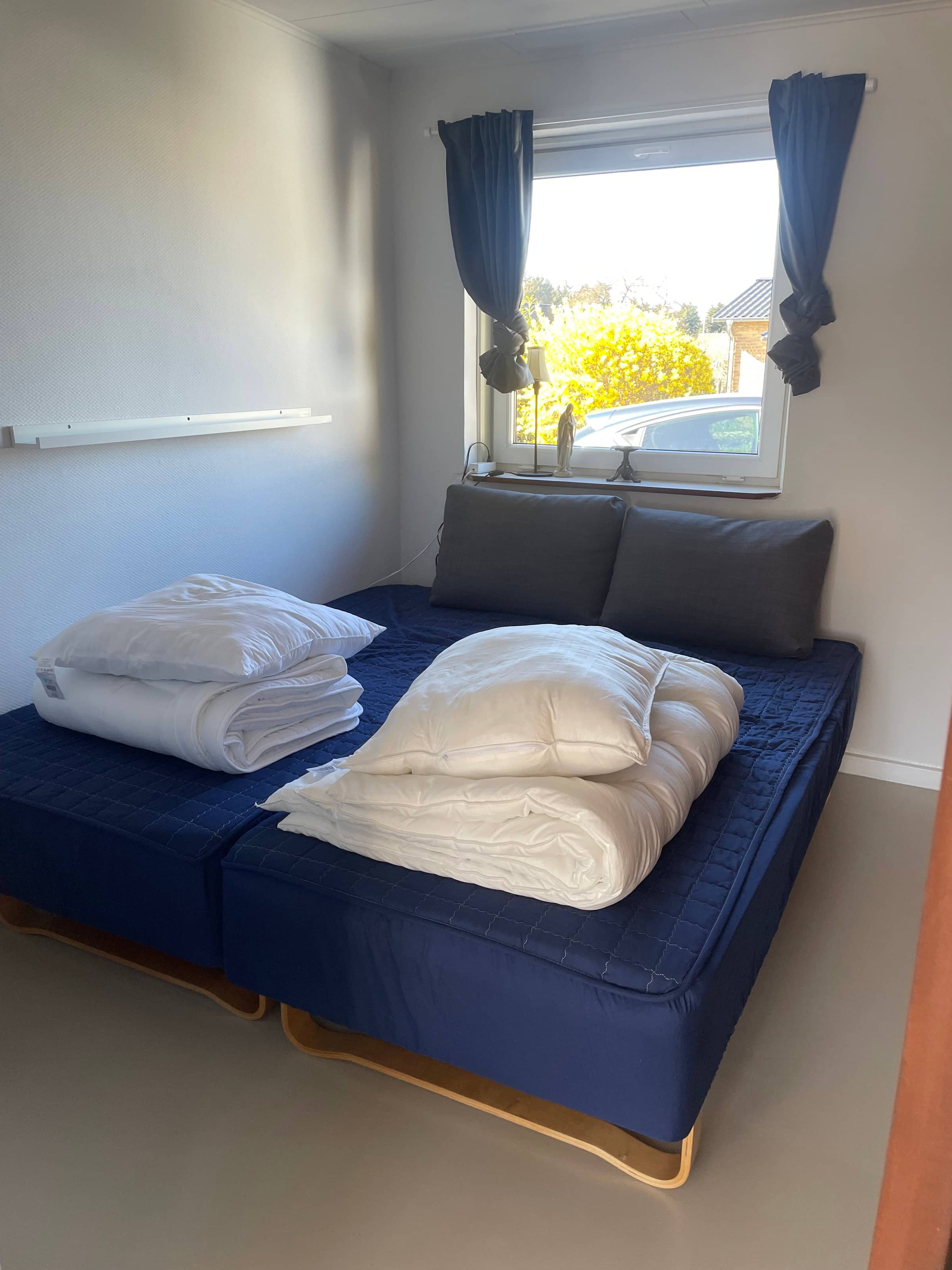 Ægte sommerhusstemning ved strand og klitter billede 3