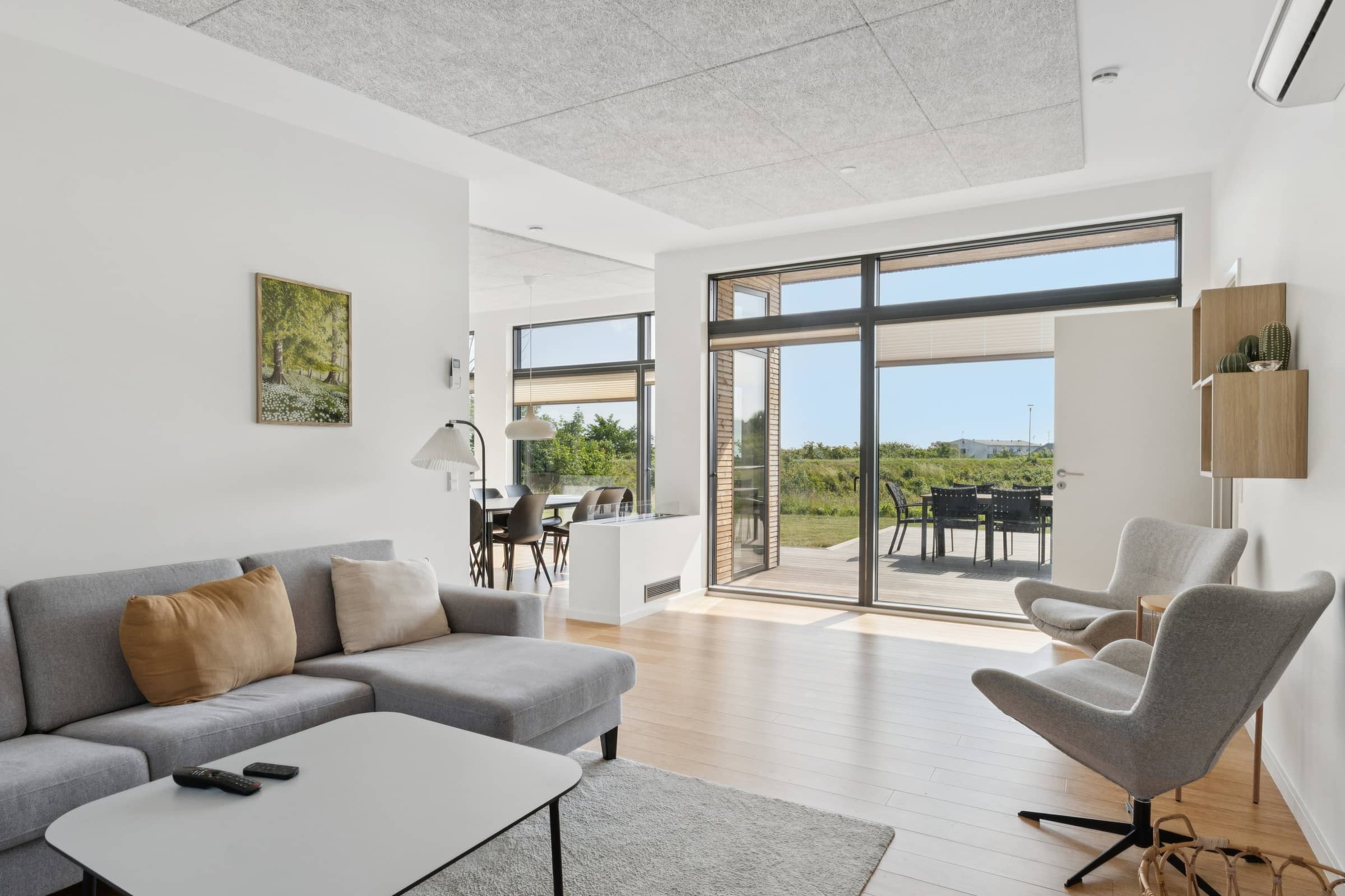 Ferie med komfort, natur og moderne design billede 4
