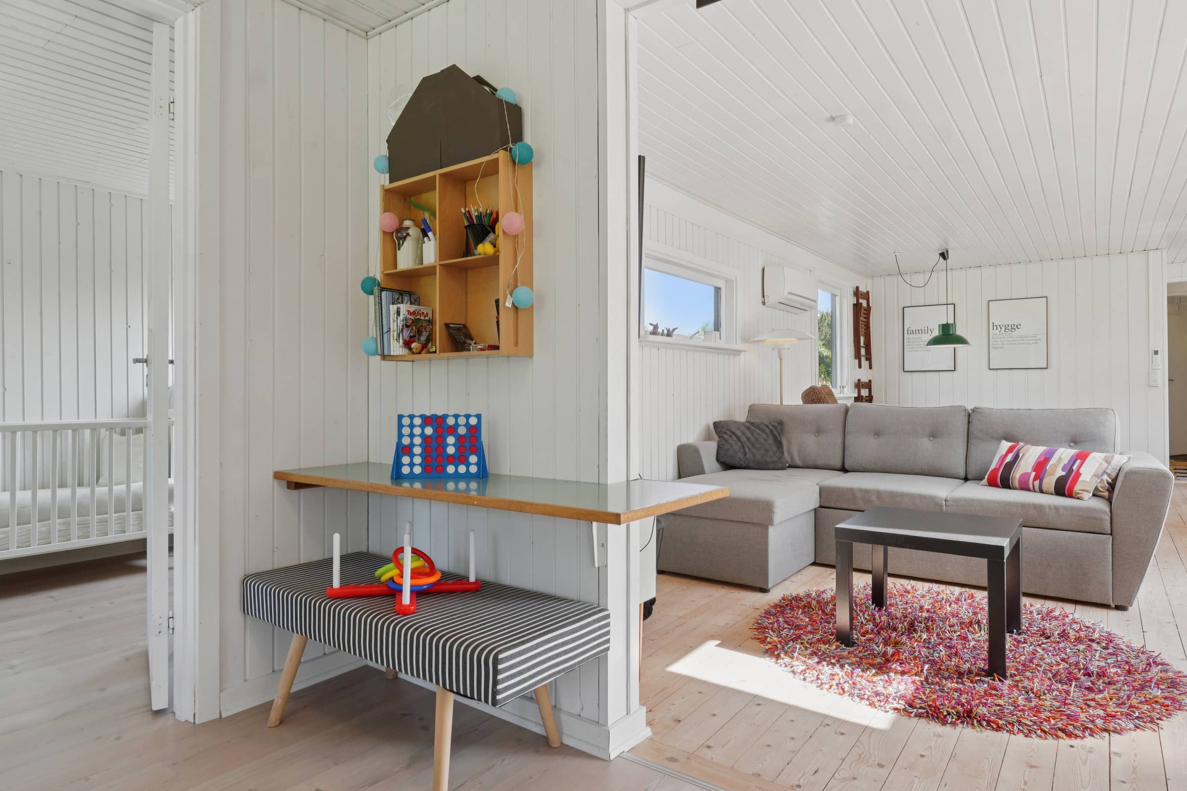 Hyggeligt hus tæt på strand og by billede 3