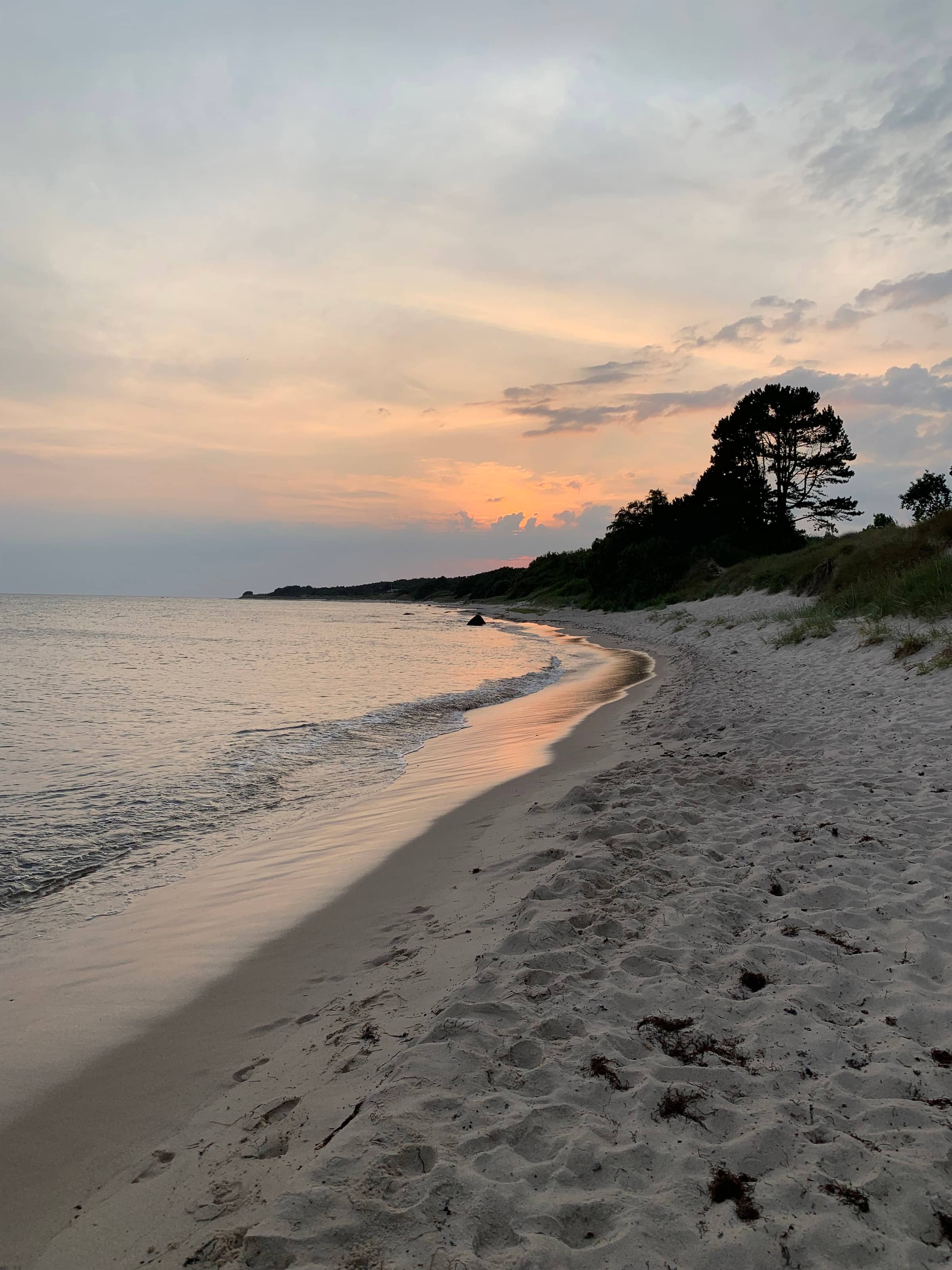 Lækkert sommerhus tæt på fantastisk badestrand billede 3