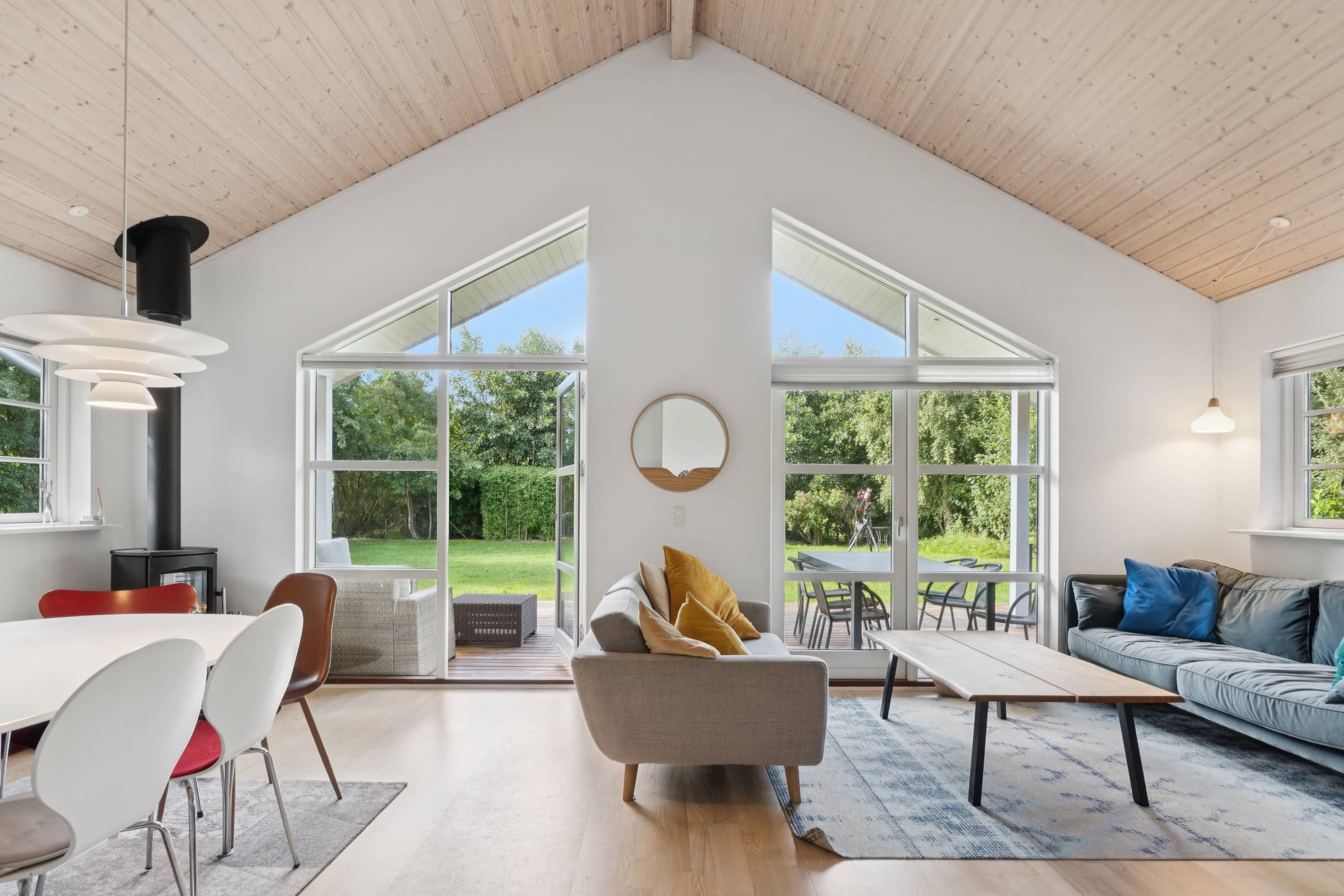Feriehus med spa nær strand, skov og kultur billede 4