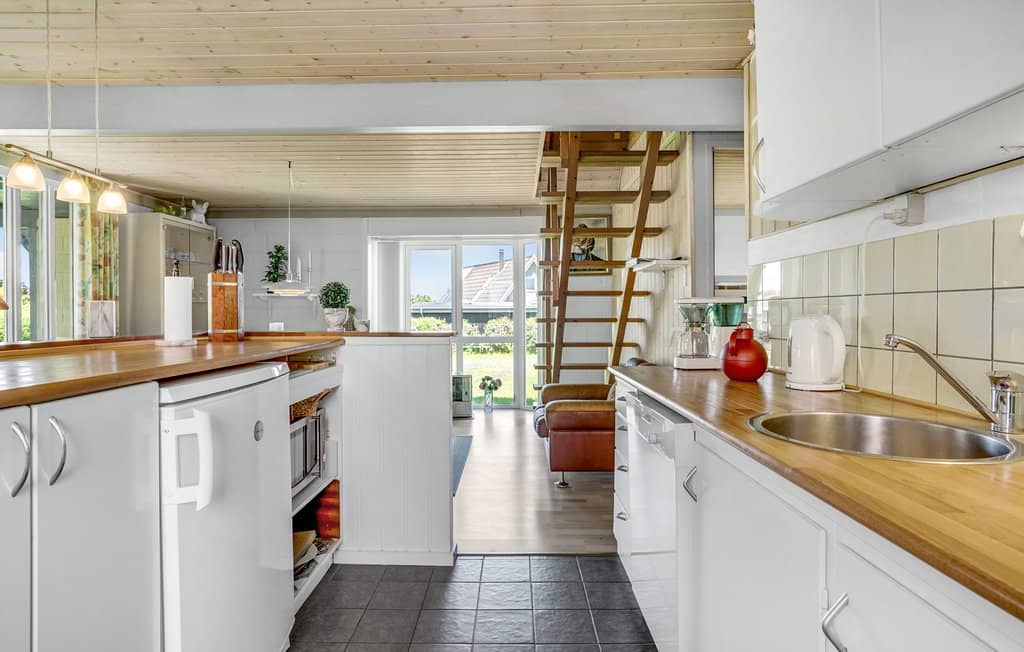 Skønne rammer til familieferie ved kysten billede 2