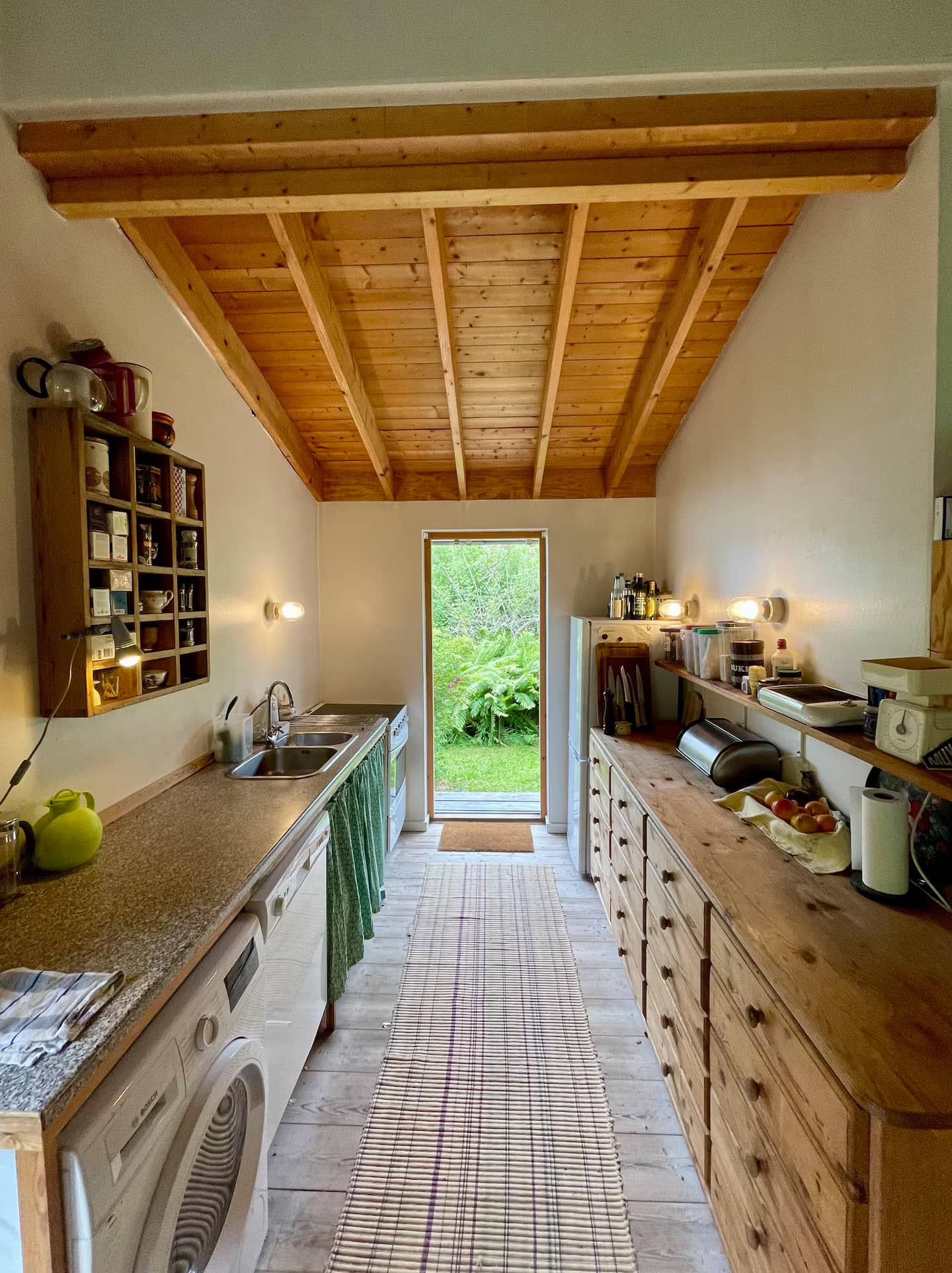 Arkitekttegnet oase i Mols’ landskab billede 4