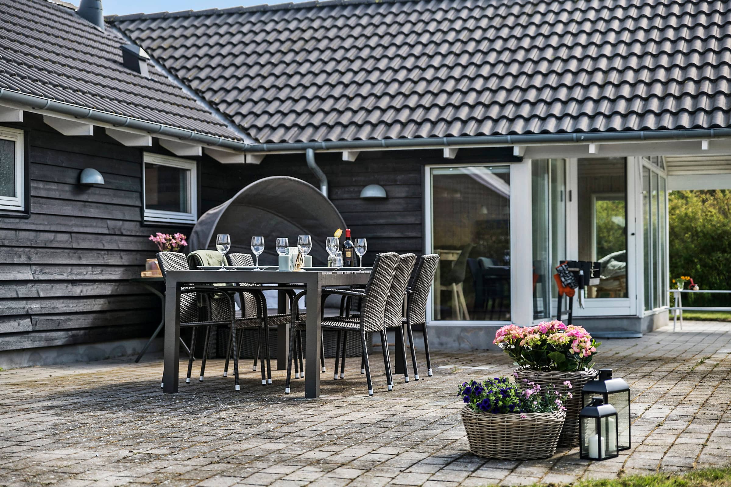 Luksuriøst familievenligt sommerhus med spa billede 2