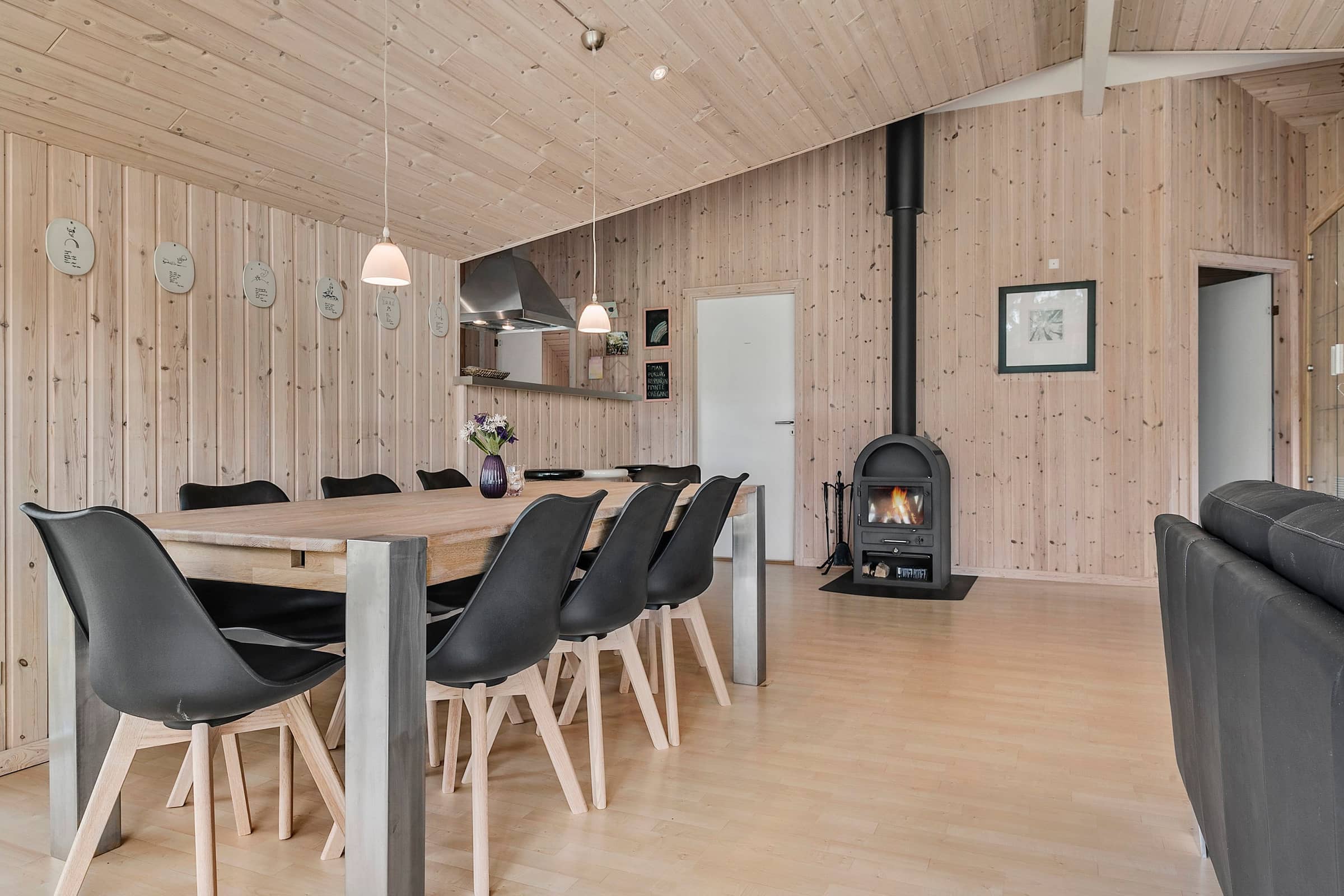 Luksuriøst familievenligt sommerhus med spa billede 5