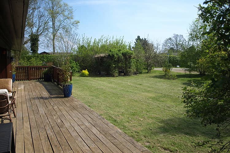 Hyggeligt feriehus, kun ca. 200 meter fra vandet. billede 2