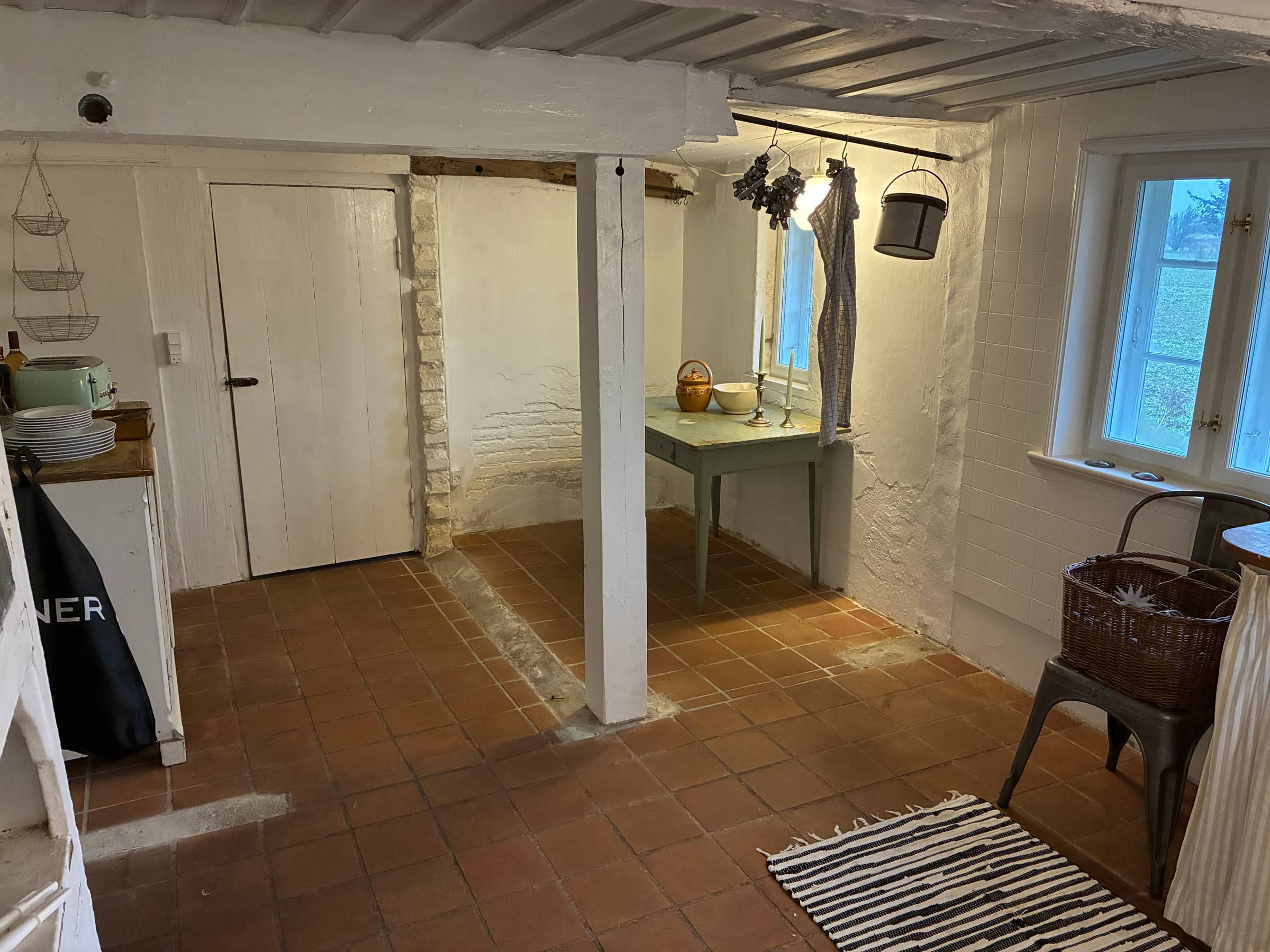 Ro, natur og charme i historisk feriehus billede 4