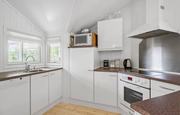 Hyggeligt sommerhus 300 m fra sandstrand billede 5
