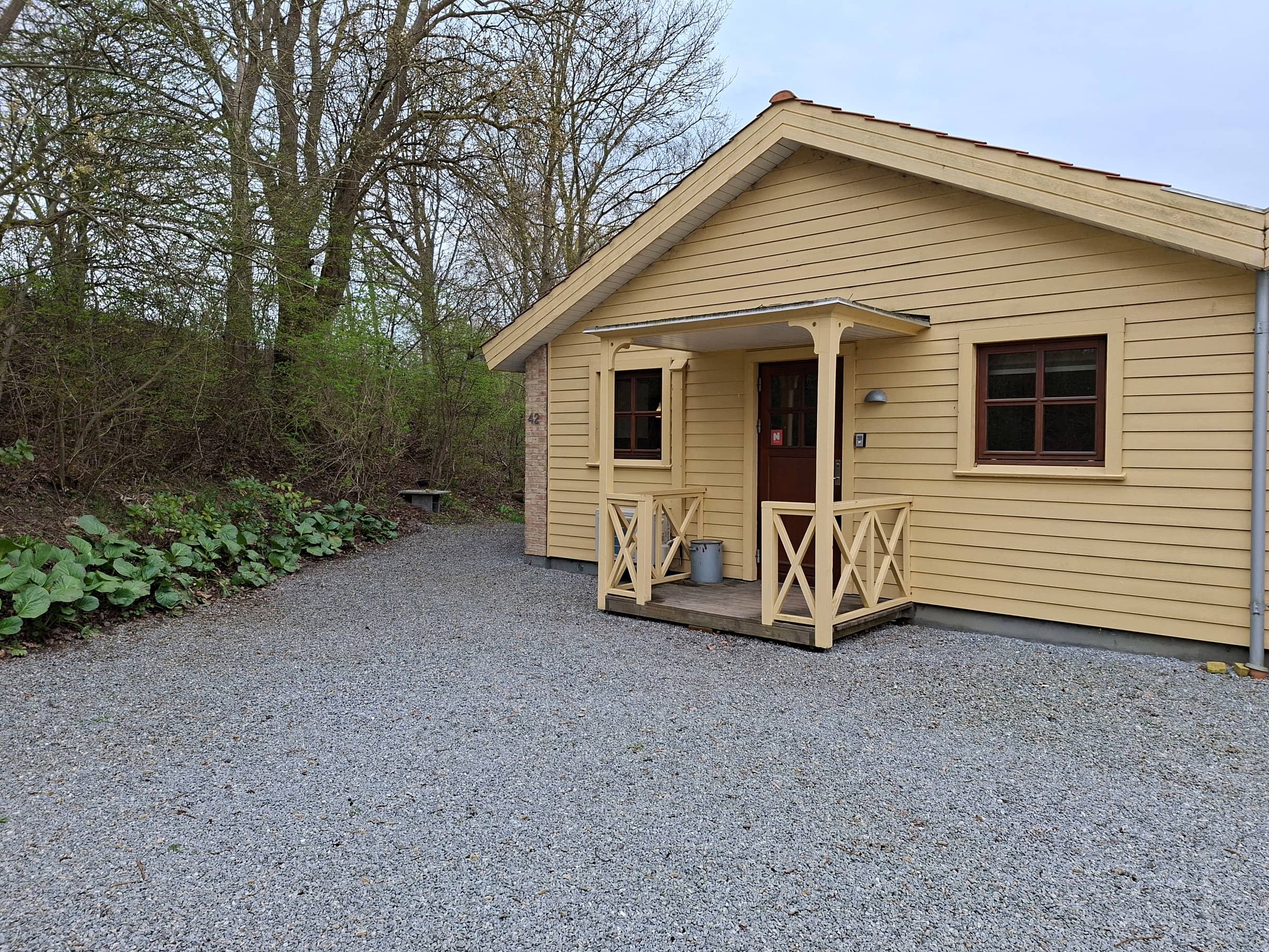 Sommerhus tæt på skov og strand billede 2