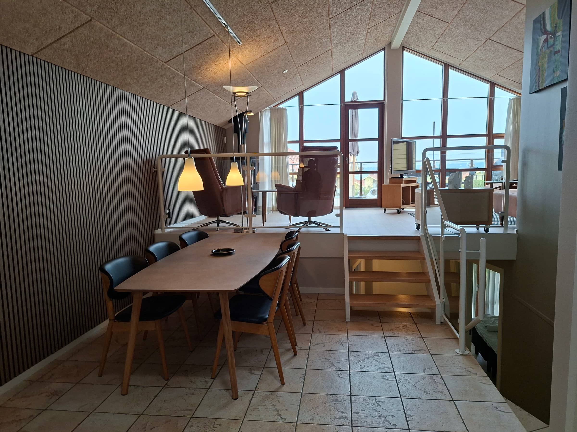 Sommerhus tæt på skov og strand billede 5