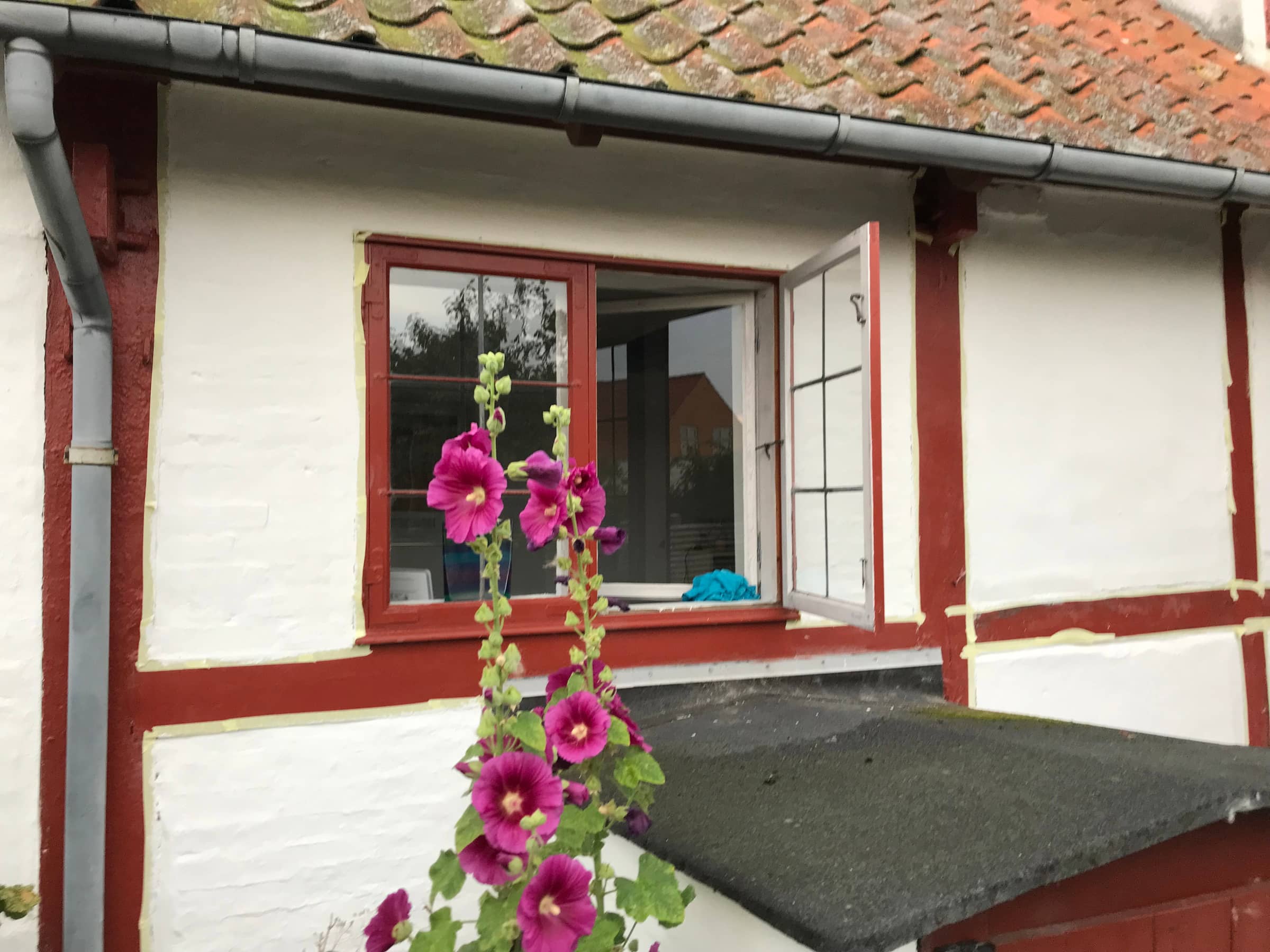 Sommerhus med havudsigt i hyggelige Årsdale billede 2