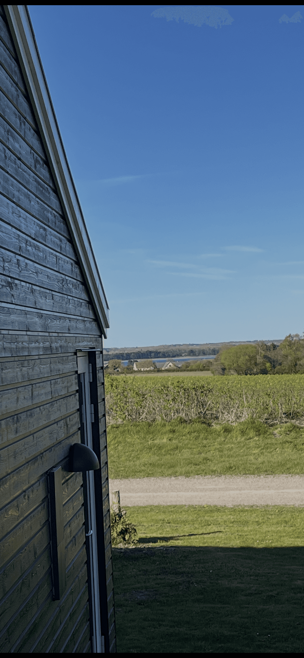 Rummeligt sommerhus på Bogø billede 3