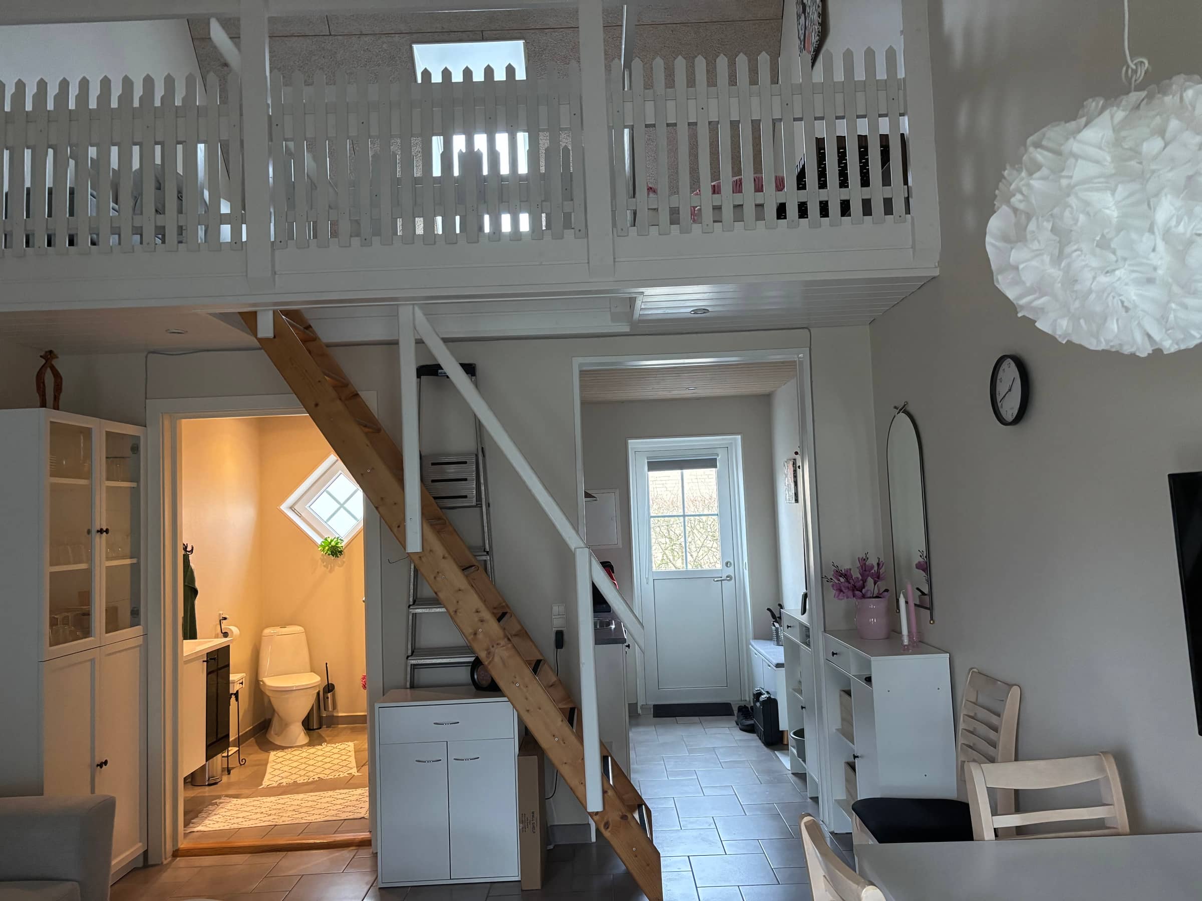 Hyggeligt sommerhus tæt på strand og natur billede 5