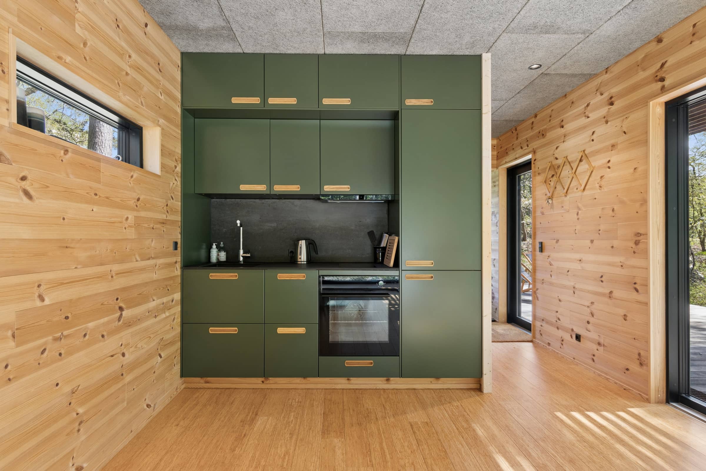 Charmerende tiny house i skov nær hav  ro og fred billede 4