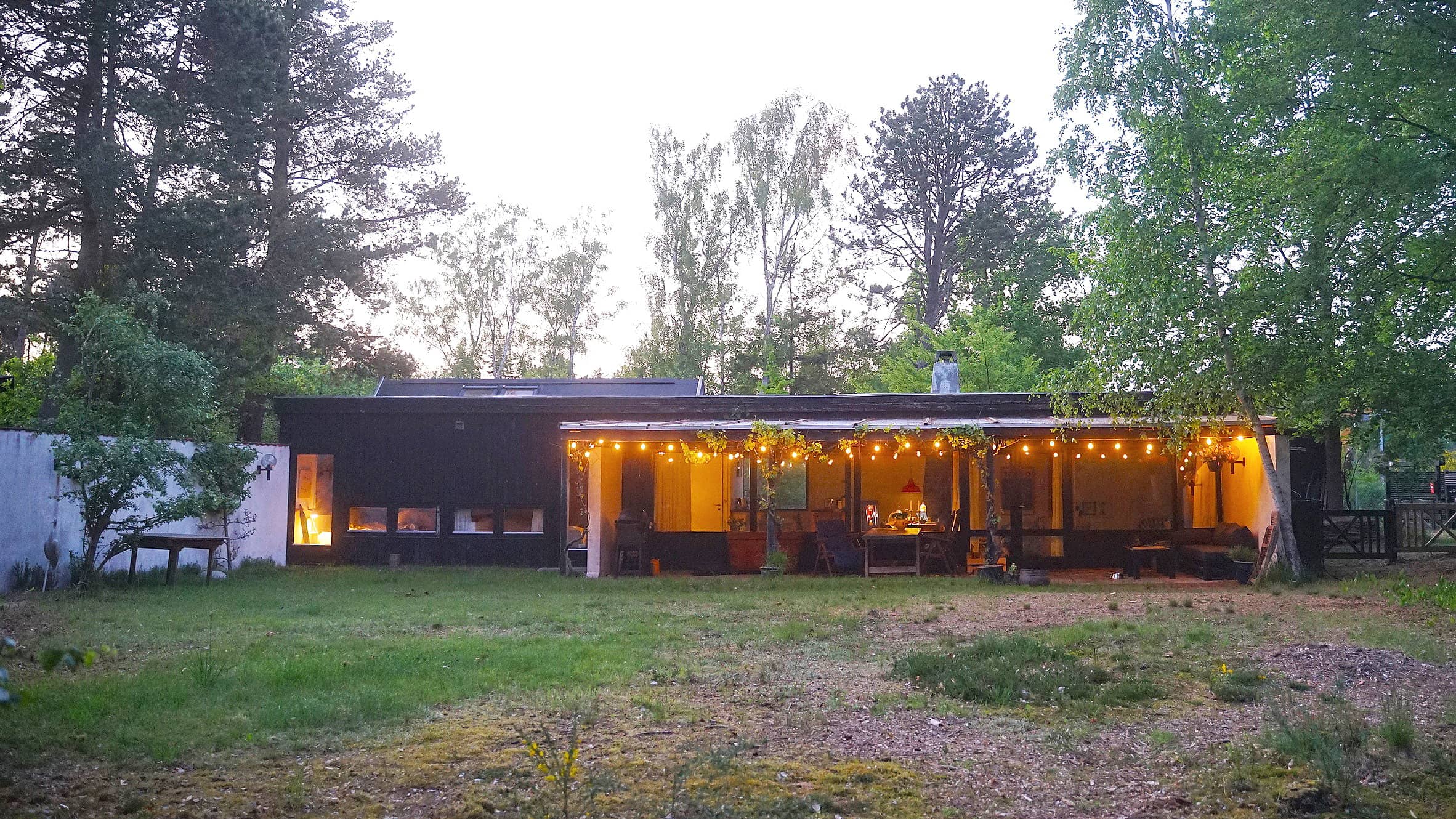 Charmerende sommerhus i anden række fra stranden billede 3