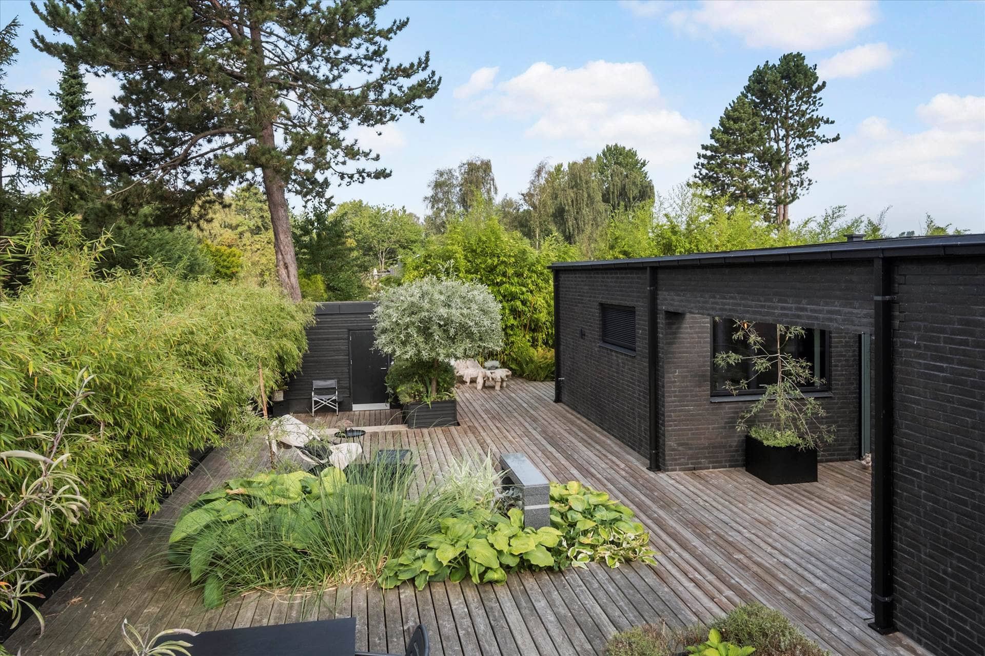 Rummelig arkitekt teget villa med 2 badeværelser  billede 2