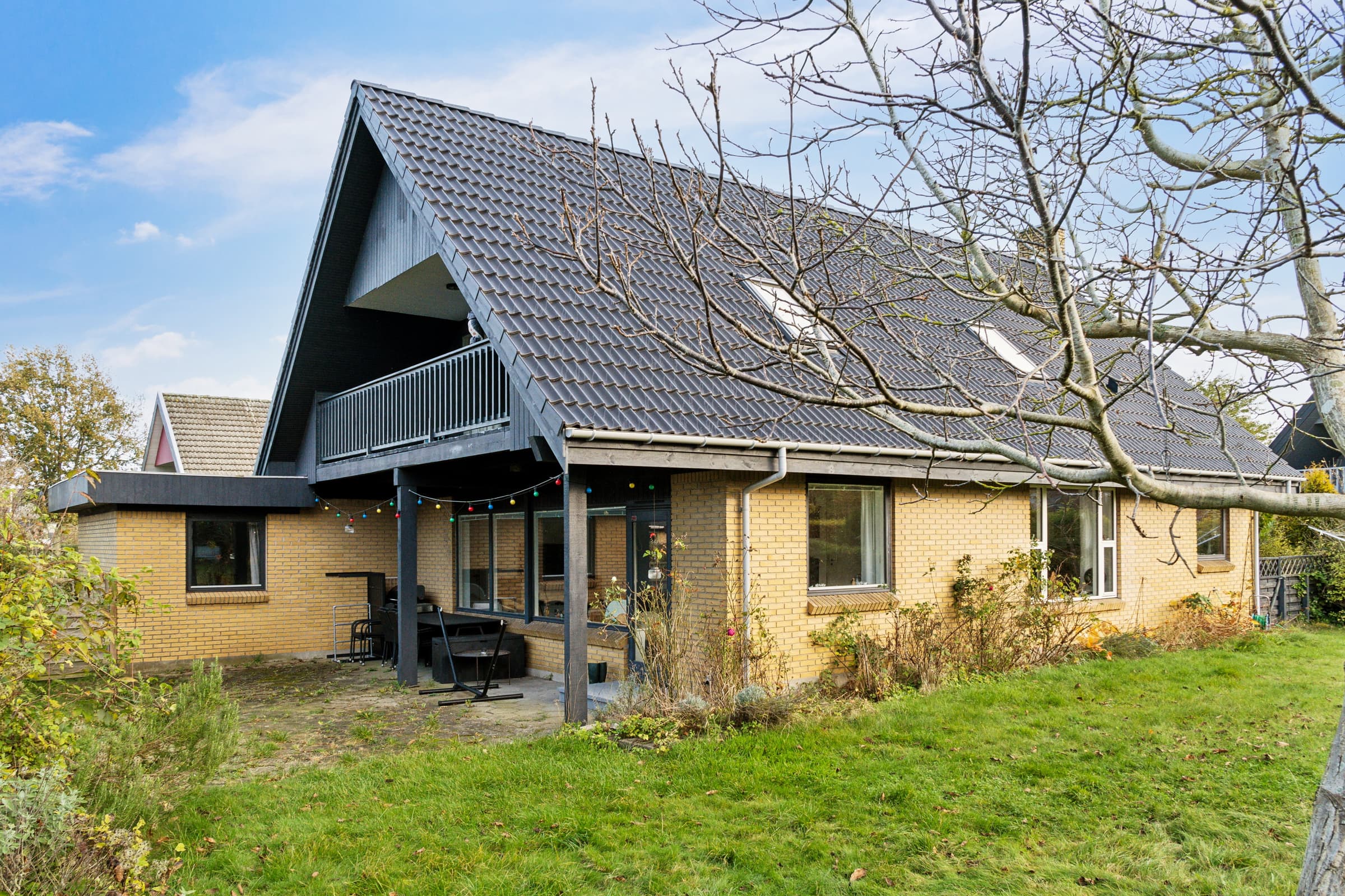 Stort sommerhus i Bandholm på Lolland - billede 1