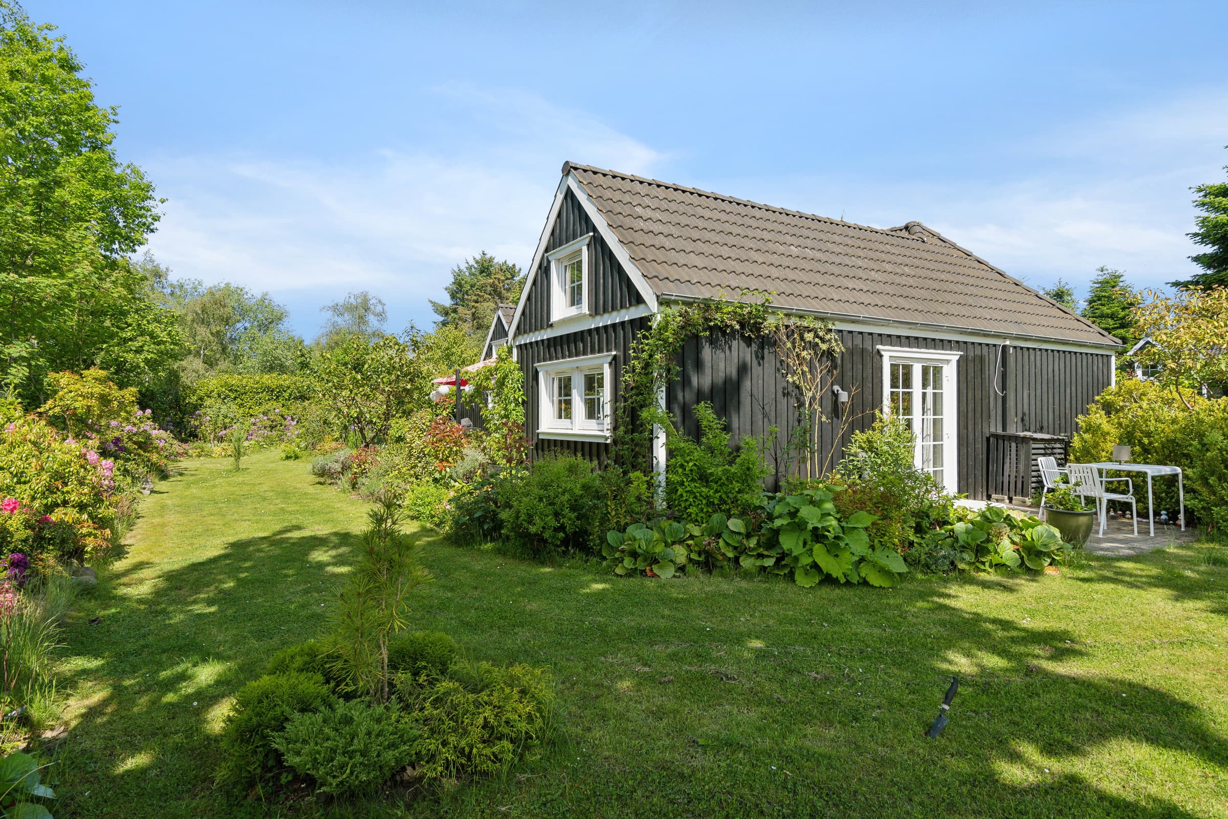 Hyggeligt sommerhus i naturskønne Rågeleje - billede 1