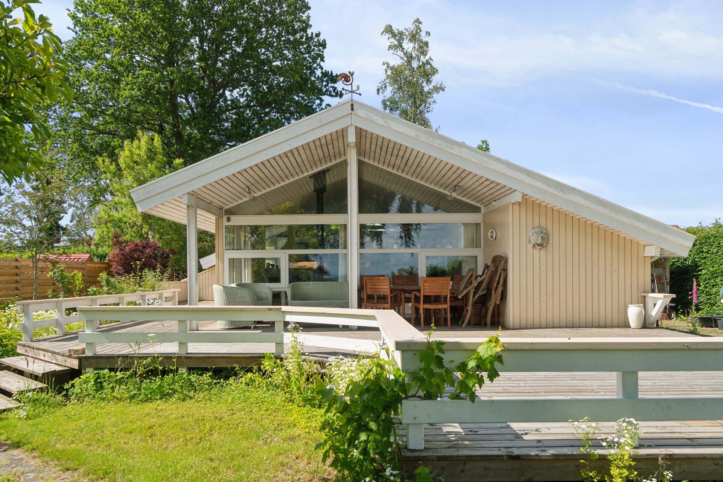 hyggeligt sommerhus med fuld havudsigt - billede 1