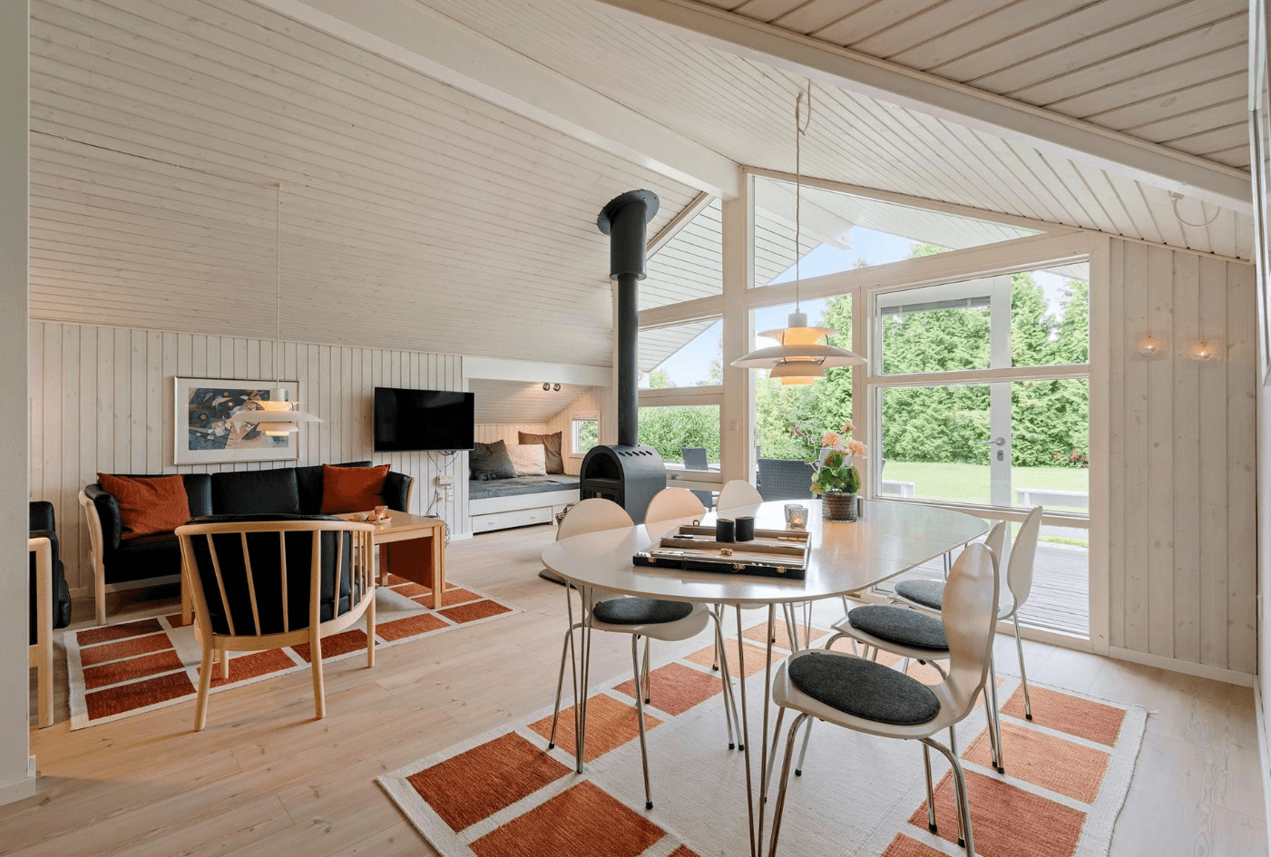 Sommerhus med privat have, tæt på natur og strand - billede 1