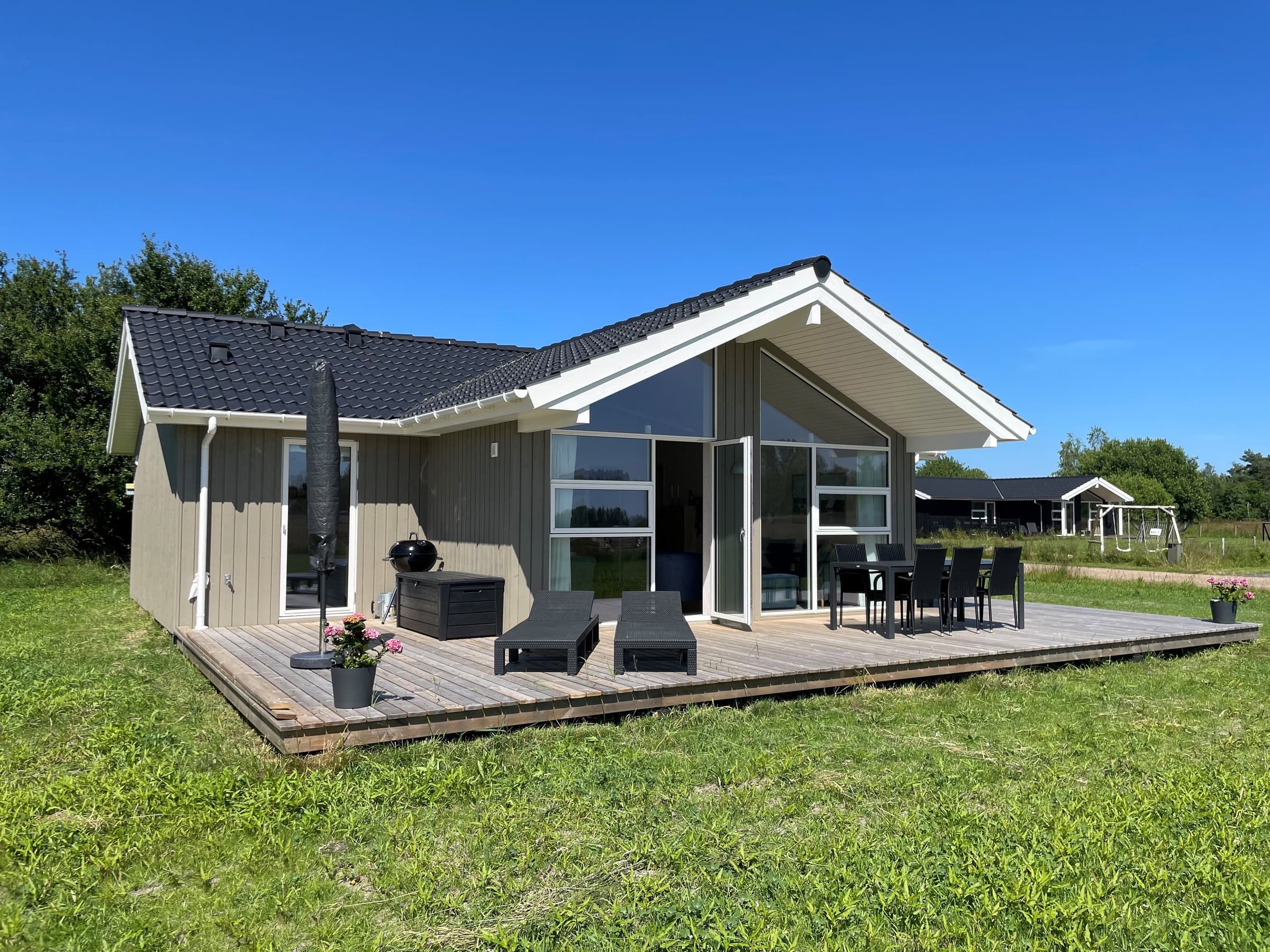 Chamerende nyt sommerhus i Marielyst - Bøtø - billede 1